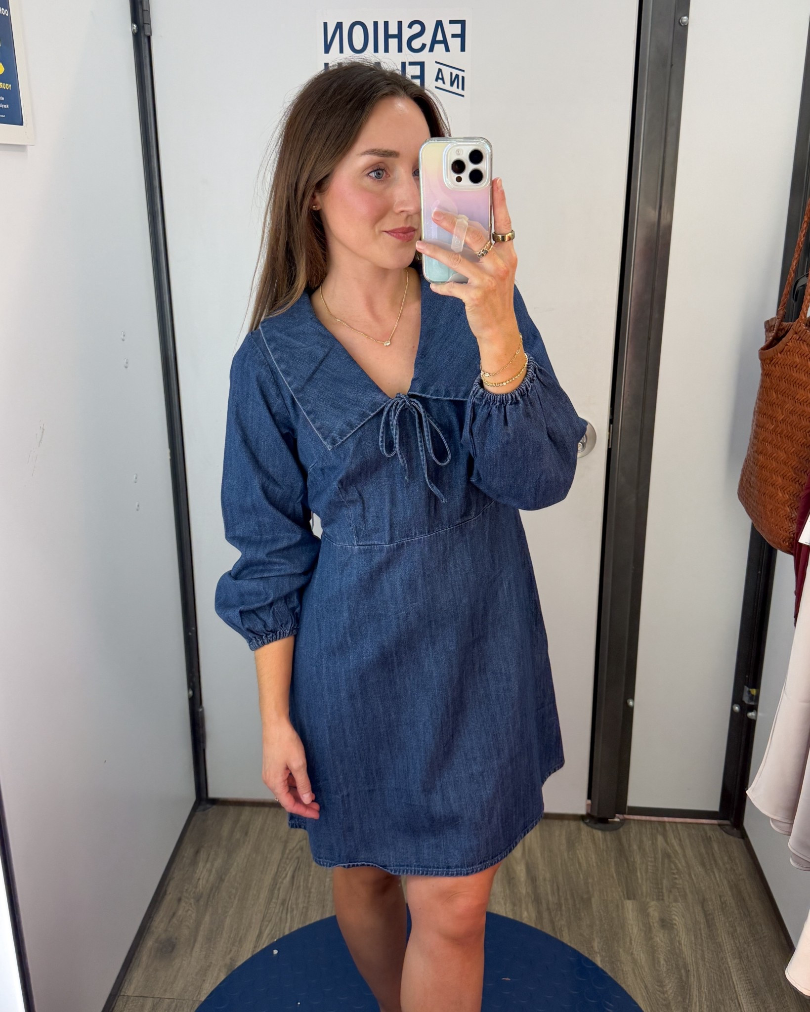 This would be such a cute Thanksgiving outfit option if you live in a warmer place! Wearing a size small. I think an XS might’ve been better for me.