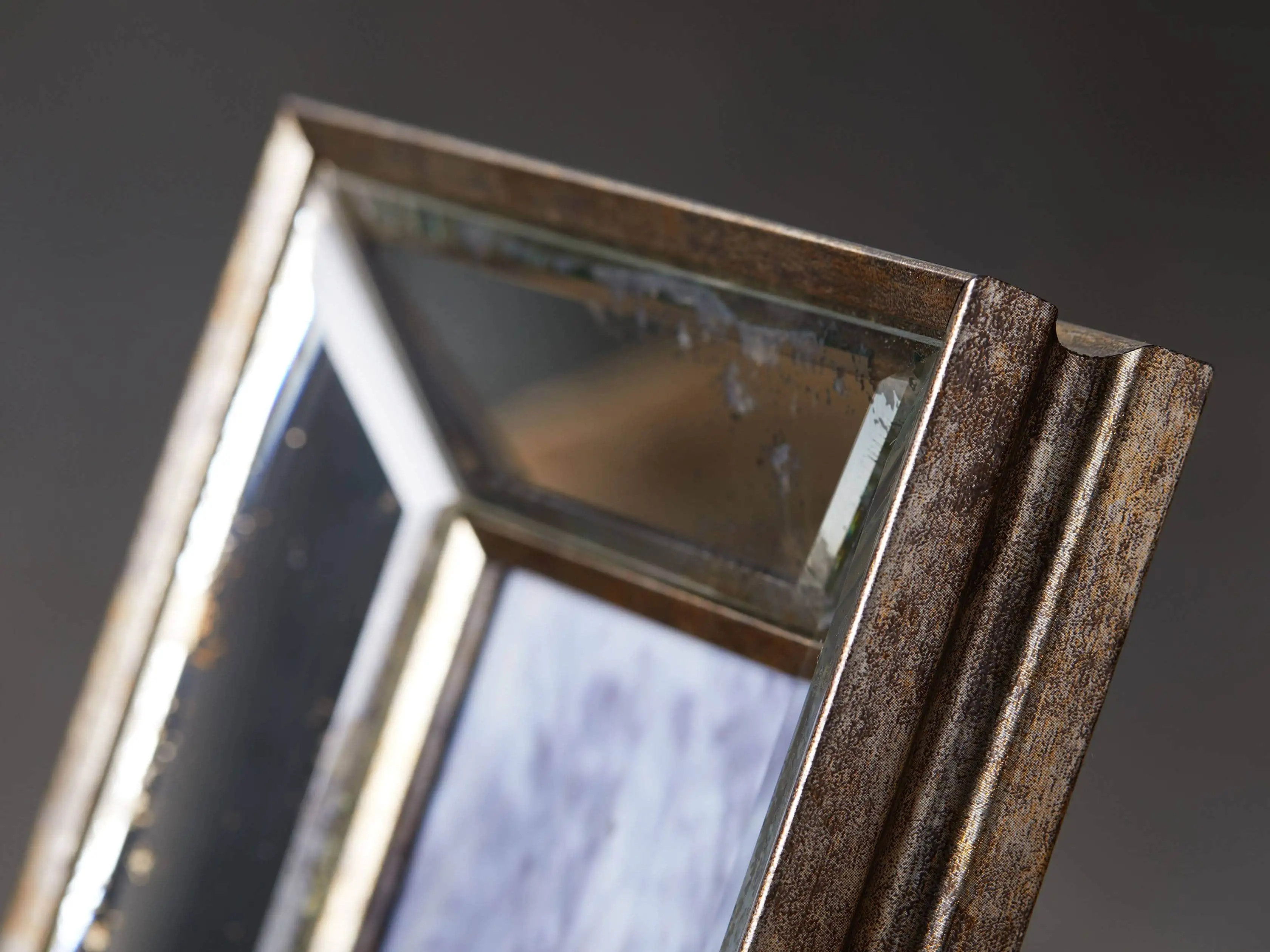 Catarina Frame | Arhaus