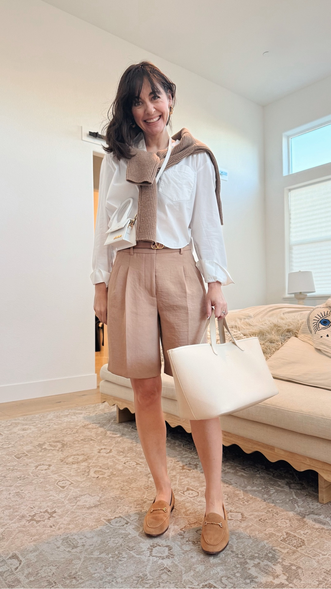 These shorts are now on sale at Nordstrom, but I barely had a chance to wear them this summer because of my broken pelvis so I’m styling them for fall