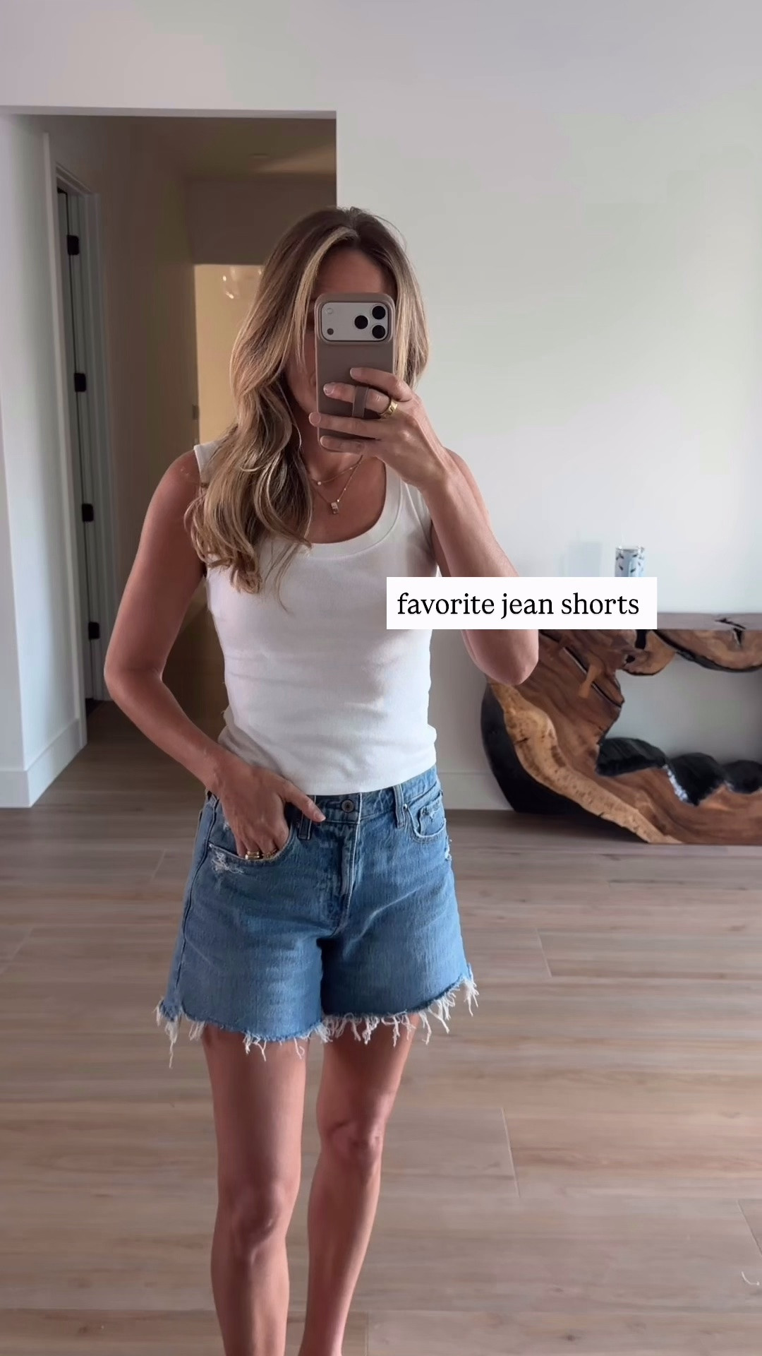Abercrombie shorts sale size 28, code:SHORTSAF

#LTKootd #LTKMothersDay