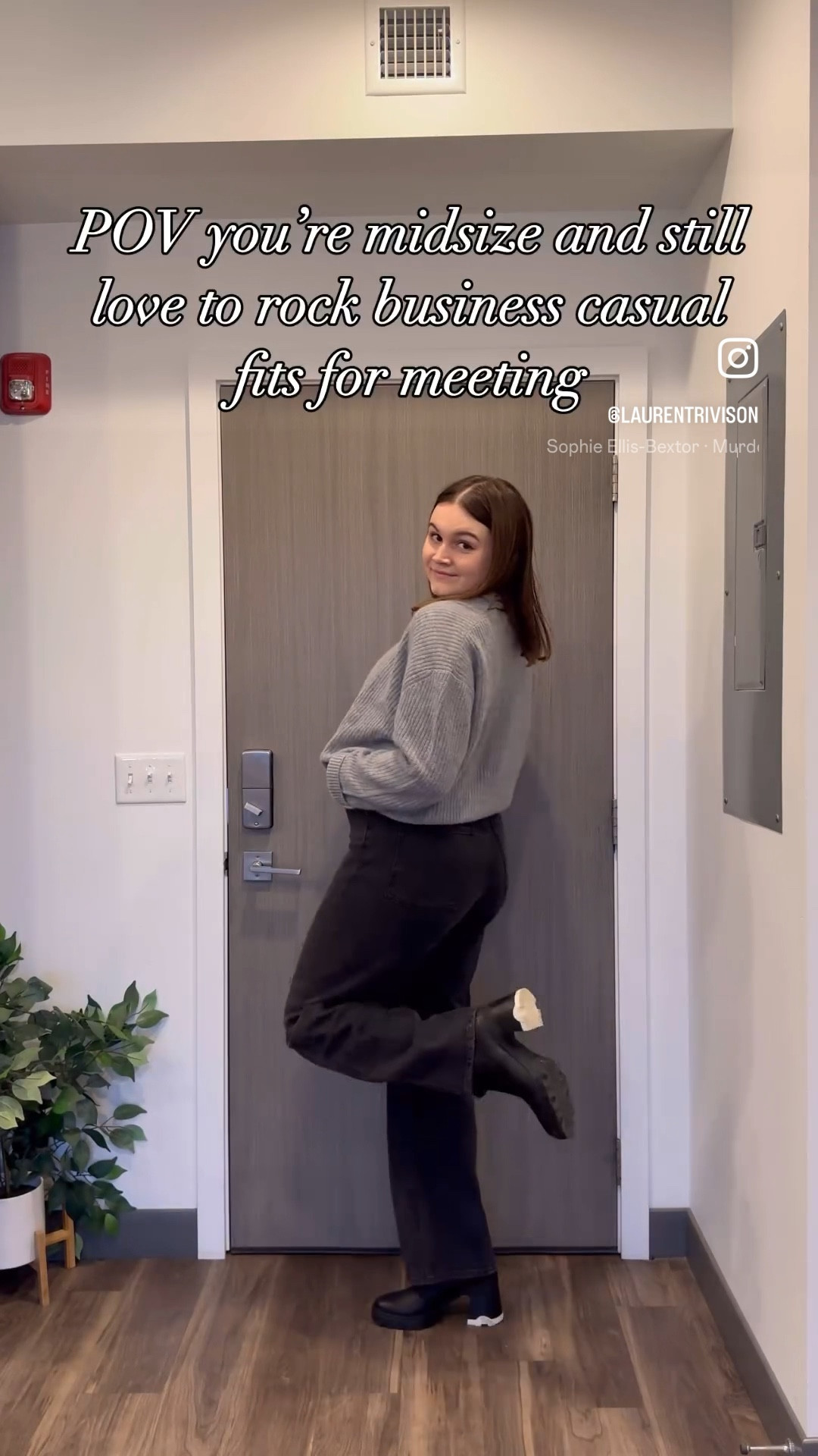 Cozy business casual outfit idea! Featuring my new favorite cardigan and the best jeans ever!

#LTKfindsunder100 #LTKworkwear #LTKmidsize