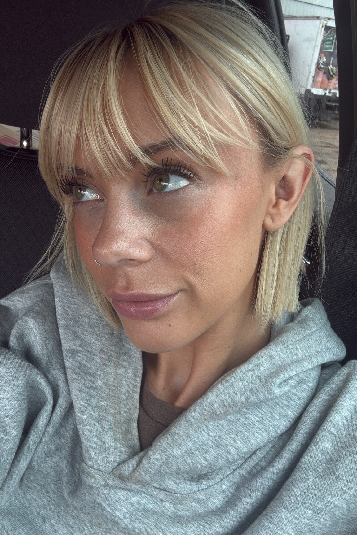 Make up routine lately<3
