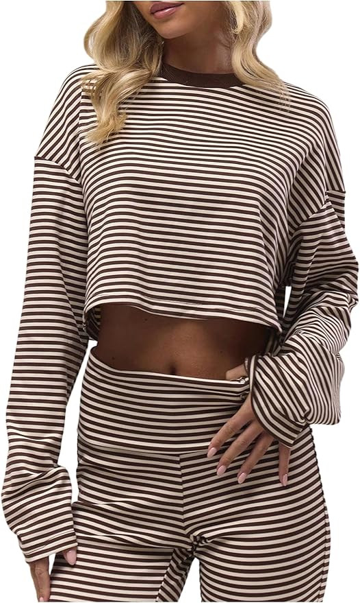 SOLY HUX Women's Striped Cropped T Shirts Long Sleeve Crew Neck Loose Tee Fall Crop Tops | Amazon (US)
