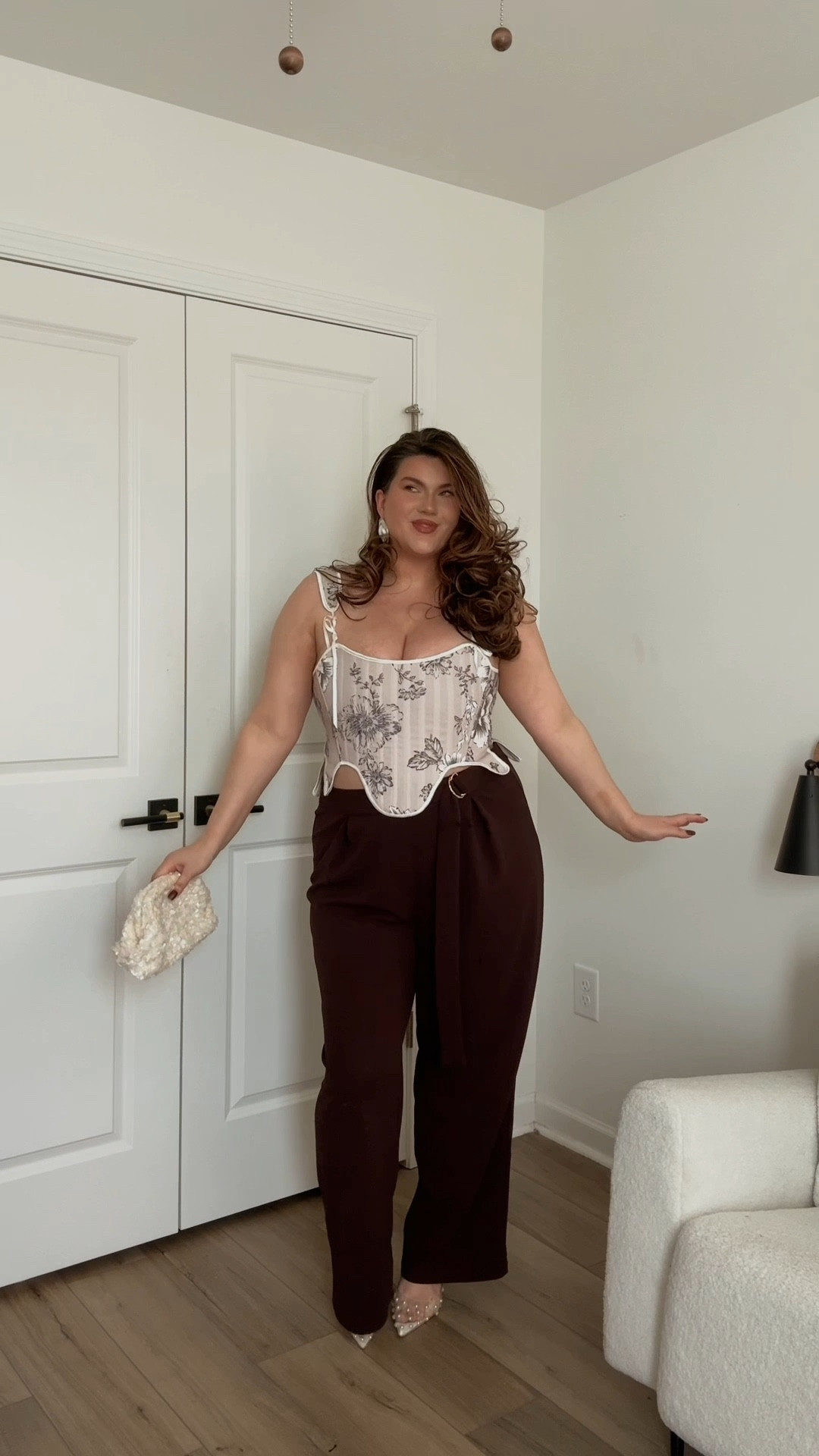 How I would style a corset top for Valentine’s Day if I was hanging with the girls 💅💃🏻

Pants: XL
Top: 14/16

#LTKSeasonal #LTKMidsize #LTKValentine