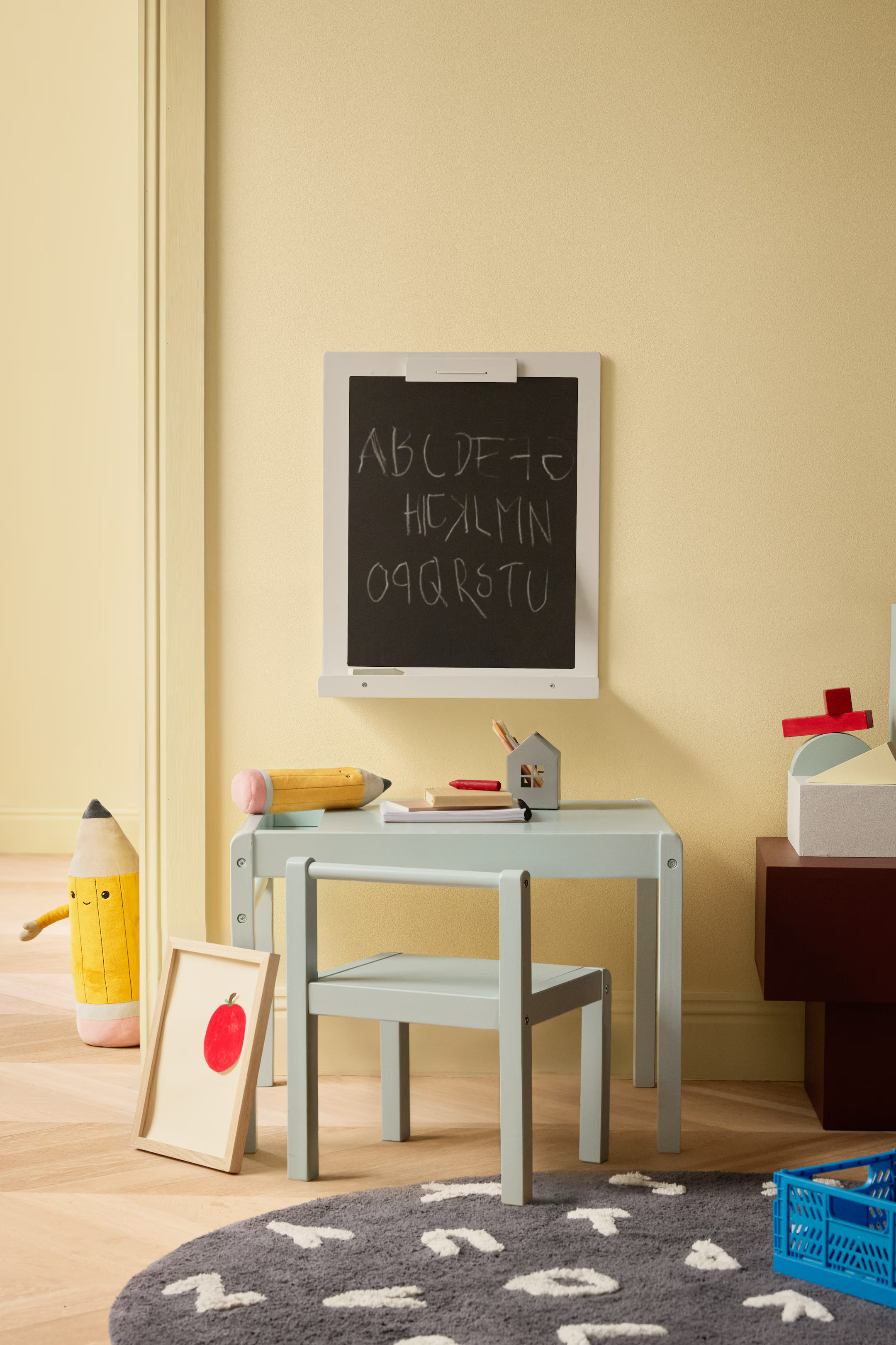 Tufted Alphabet Rug | H&M (US + CA)