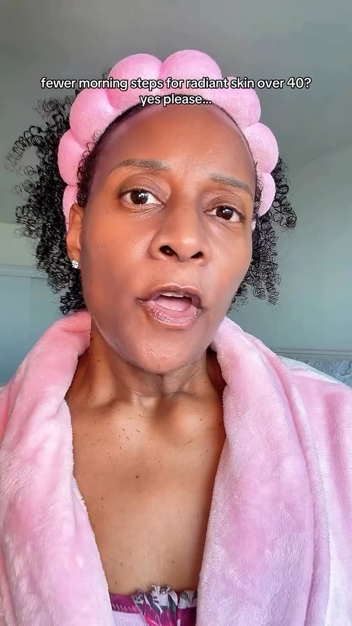 TruSkin SPF 30 Mineral Sunscreen combines moisturizer, SPF and vitamin C for a simpler morning routine.

#LTKBeauty #LTKOver40 #LTKmorningroutine