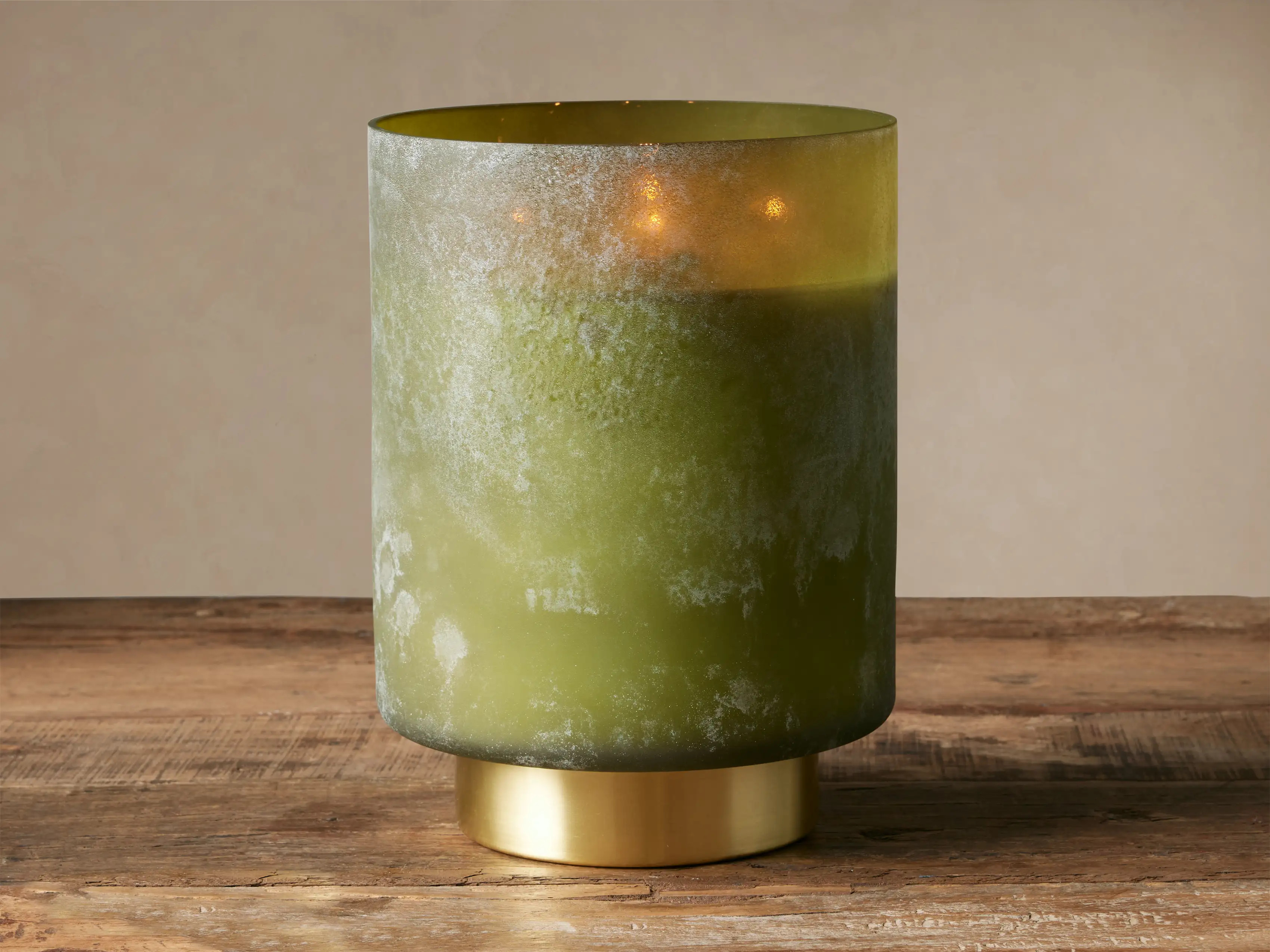Retreat Olive Fig Candle | Arhaus