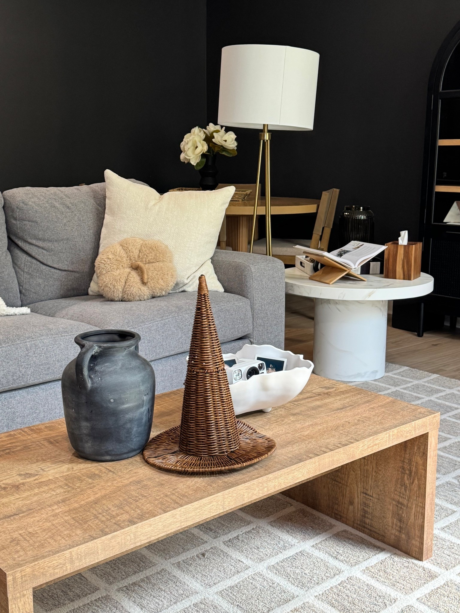 Get ready for spooky season with this fall home decor! 

#LTKSeasonal #LTKHome #LTKSaleAlert