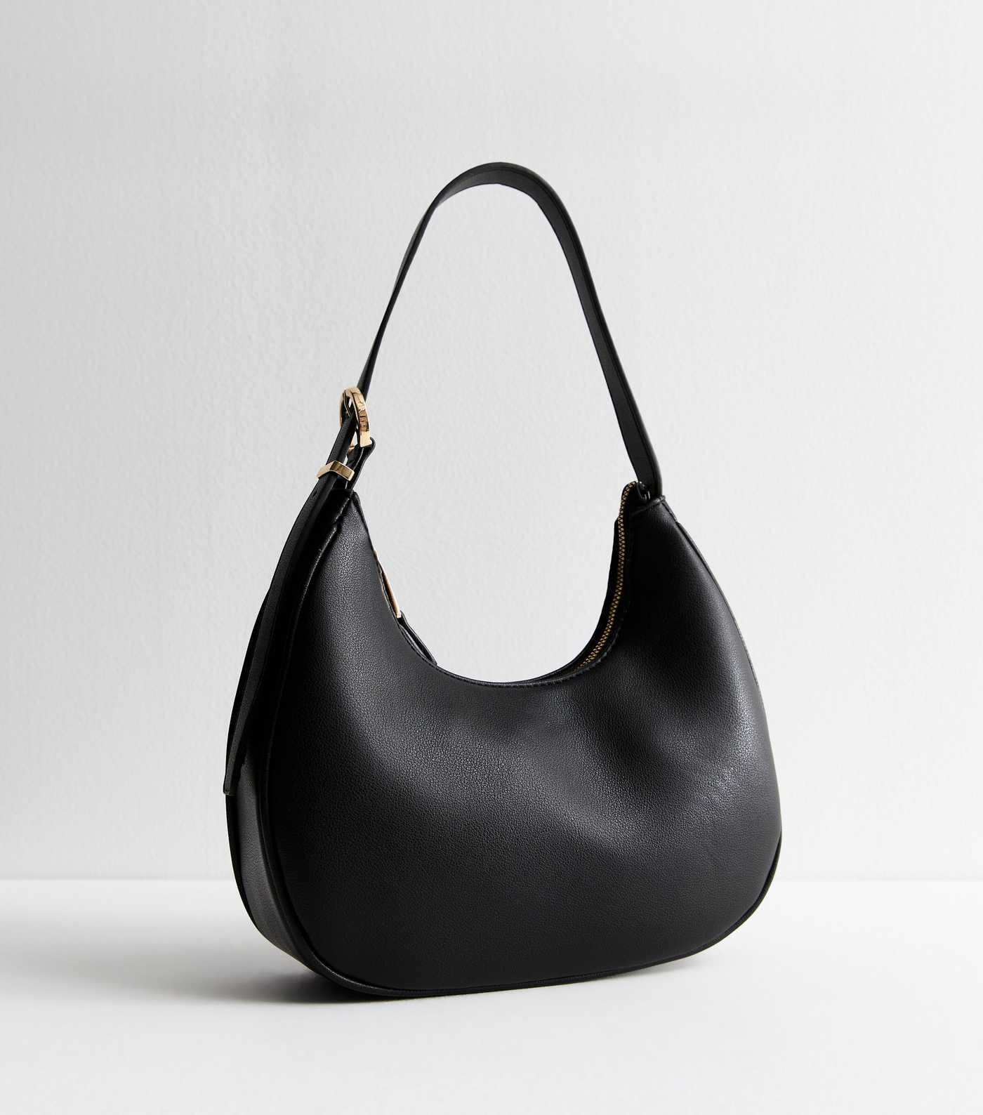 Black Buckled Shoulder Bag | New Look | New Look (UK)