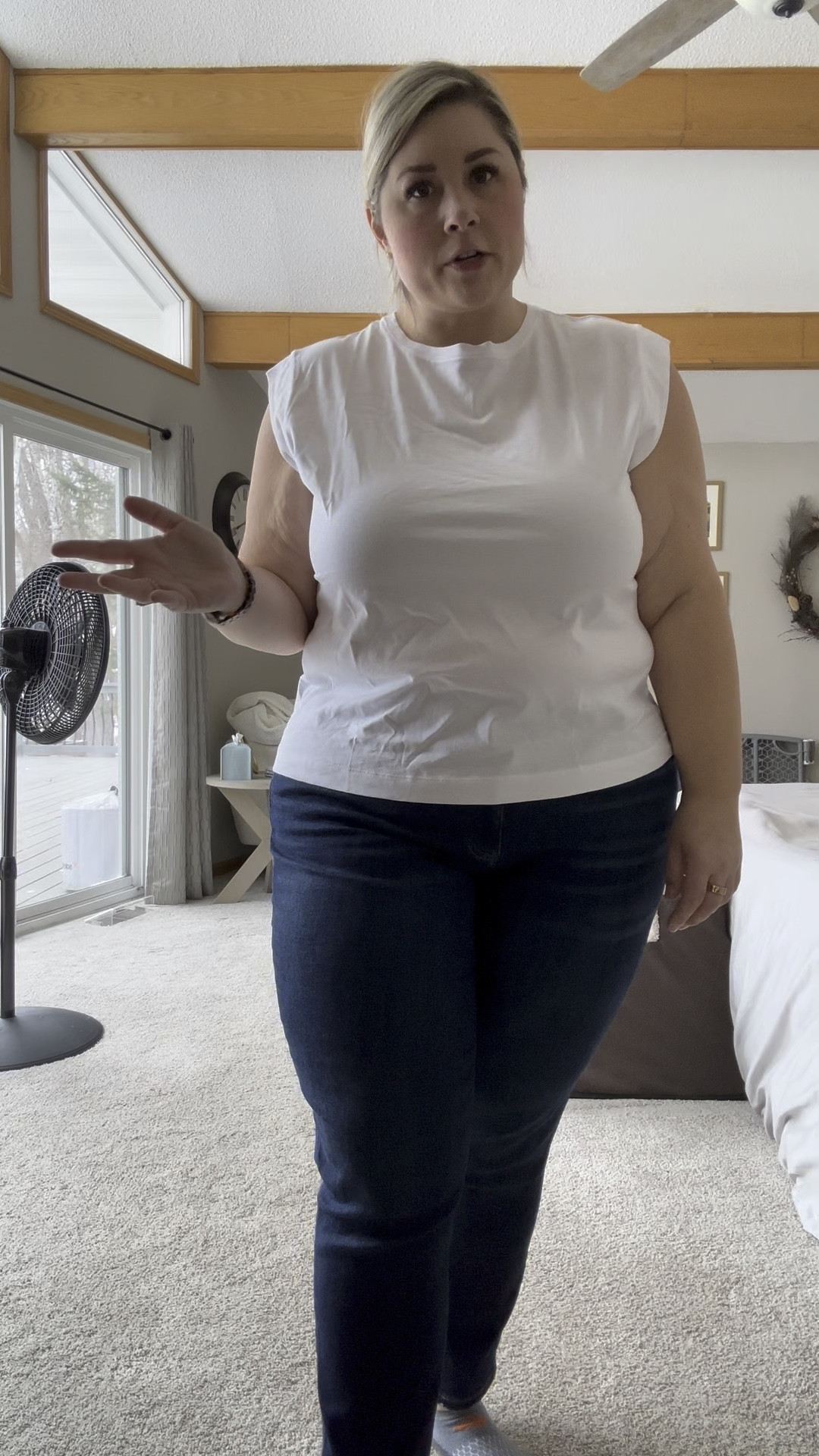 Such a great basic that I wear with layers or in warm weather. In a 1X  

#LTKFindsUnder50 #LTKMidsize #LTKPlusSize