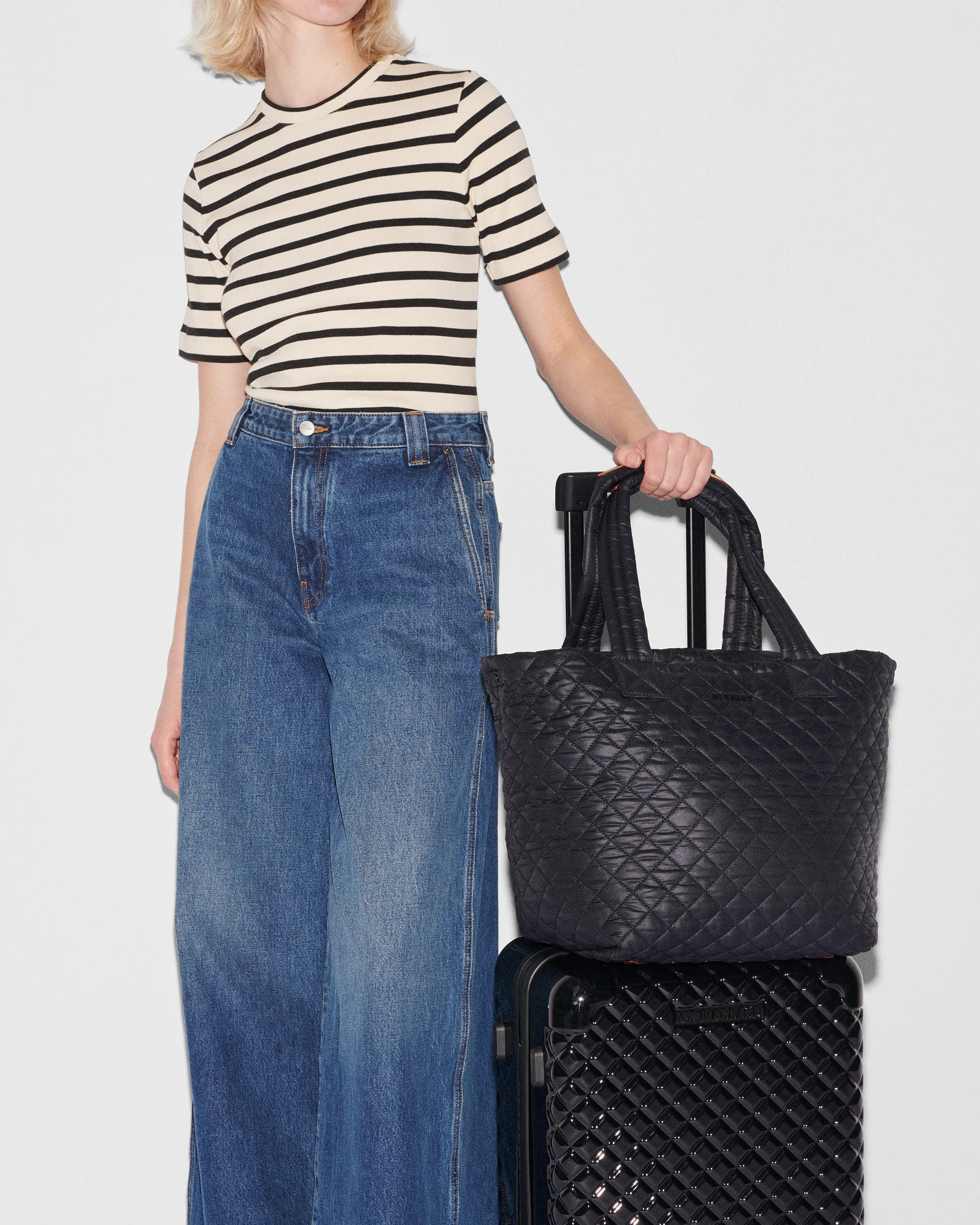 Black Medium Metro Tote Deluxe | MZ Wallace