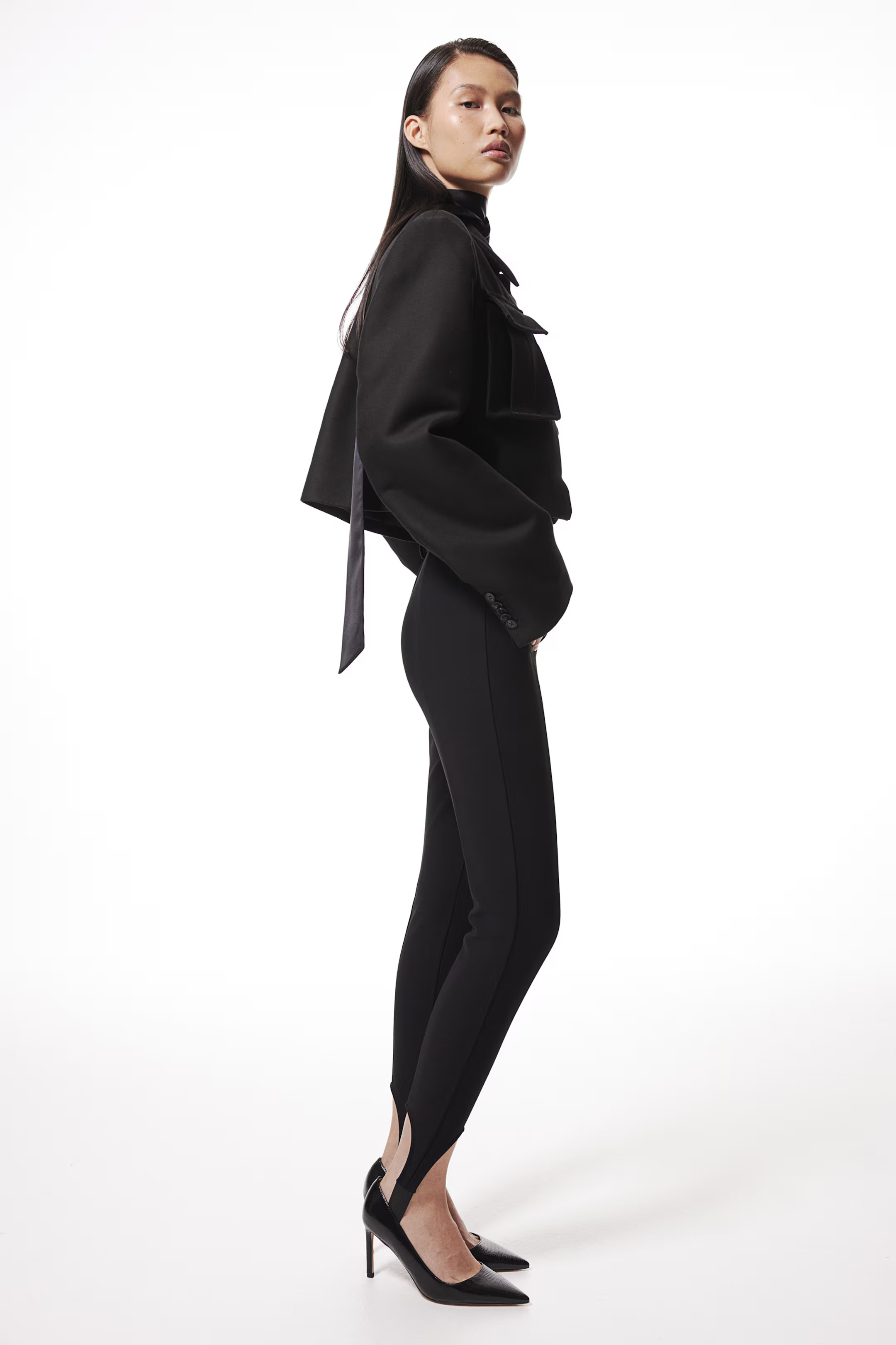 Crease-front stirrup leggings | H&M (UK, MY, IN, SG, PH, TW, HK)