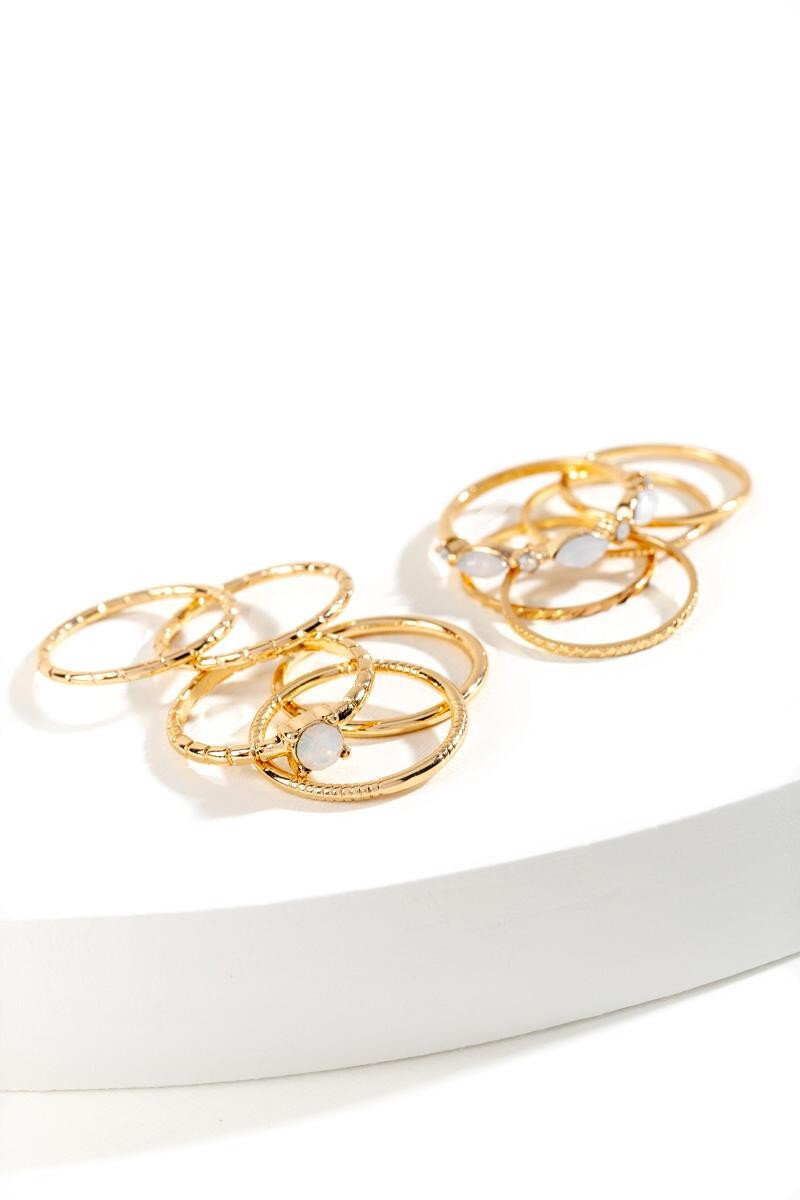 Victoria Multi Textured Ring Set | Francesca’s Collections