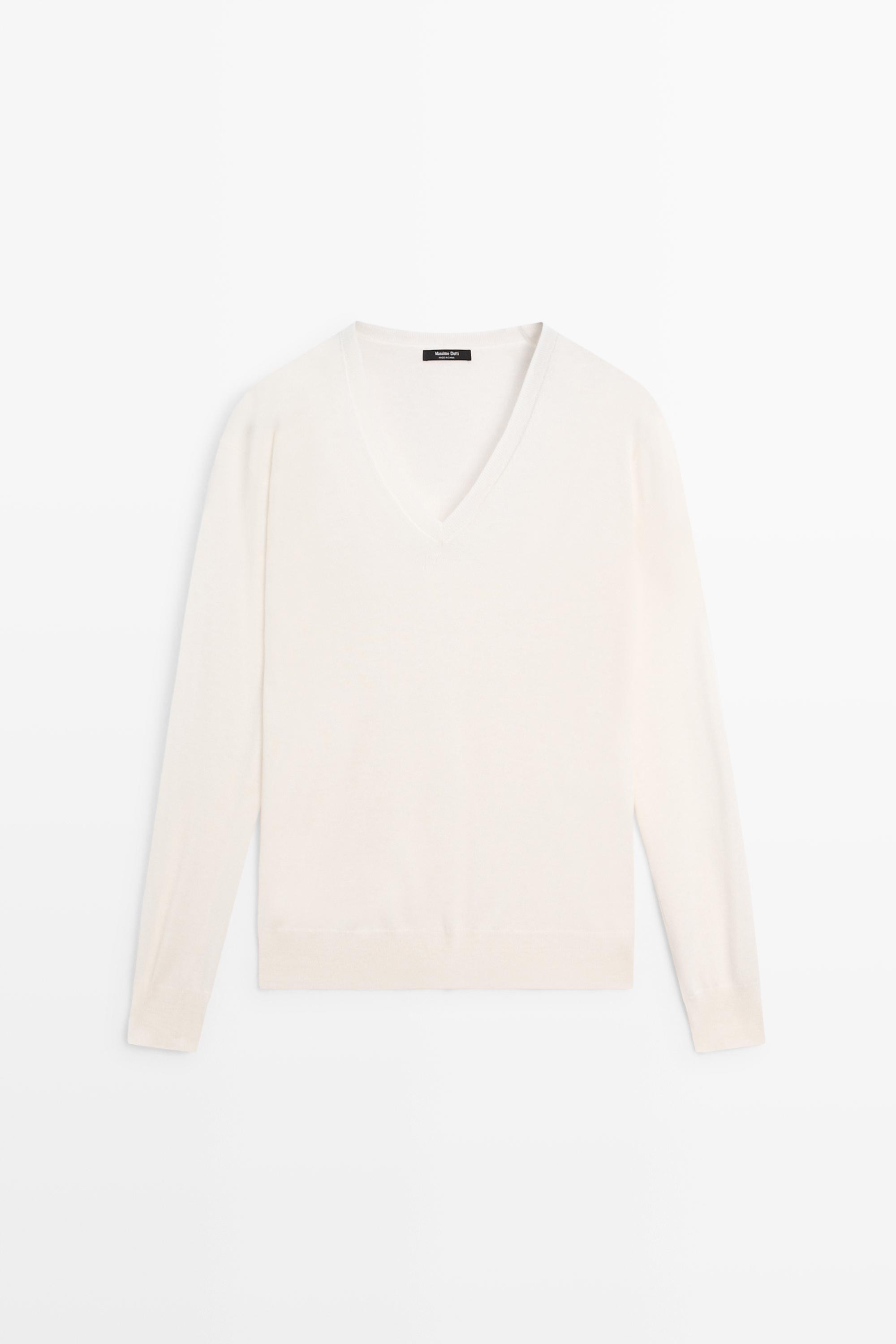 V-neck knit sweater | Massimo Dutti UK