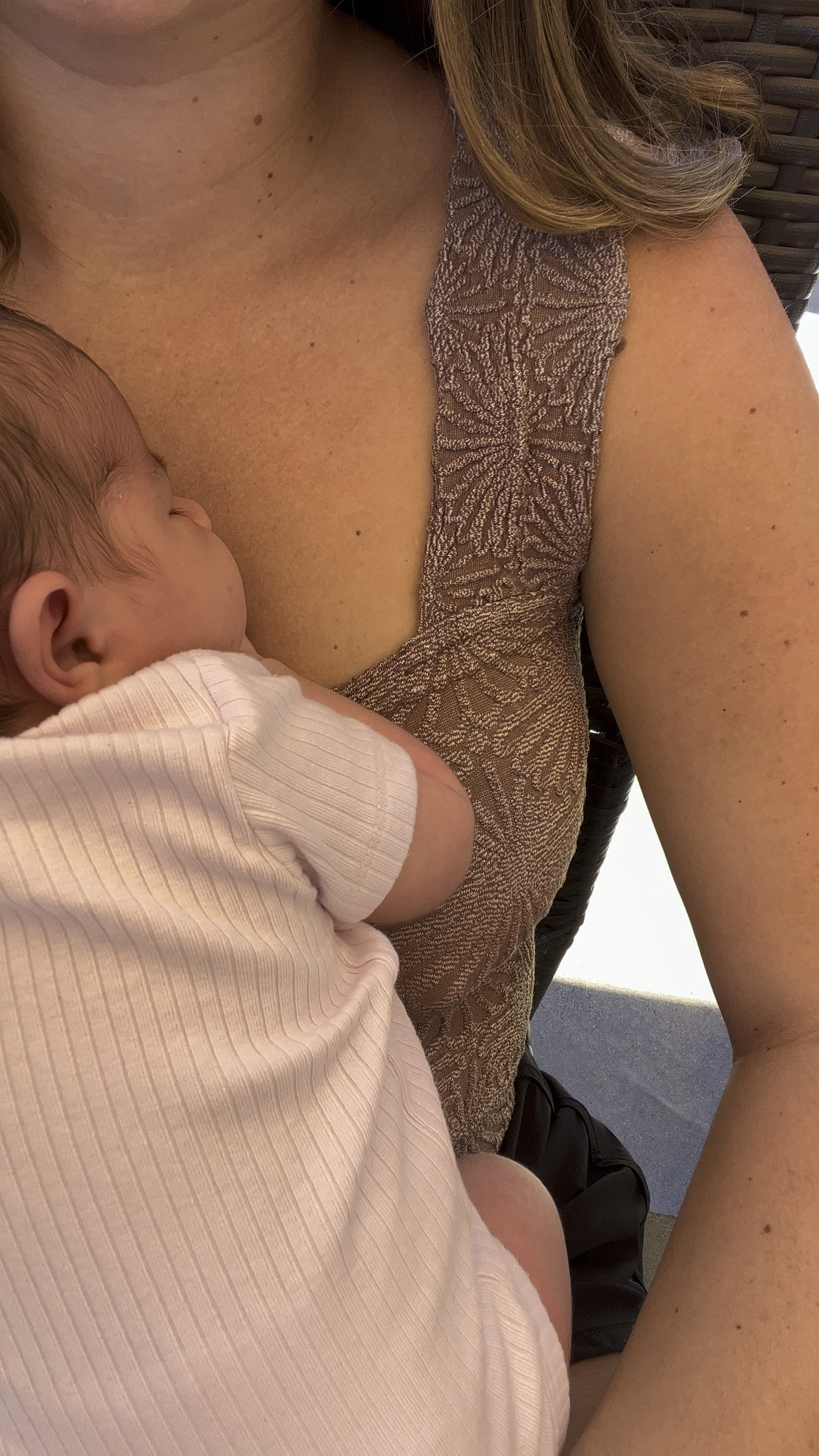 prettiest cami— it’s super stretchy and I can totally go without a bra. this is the mushroom color & im wearing M/L 