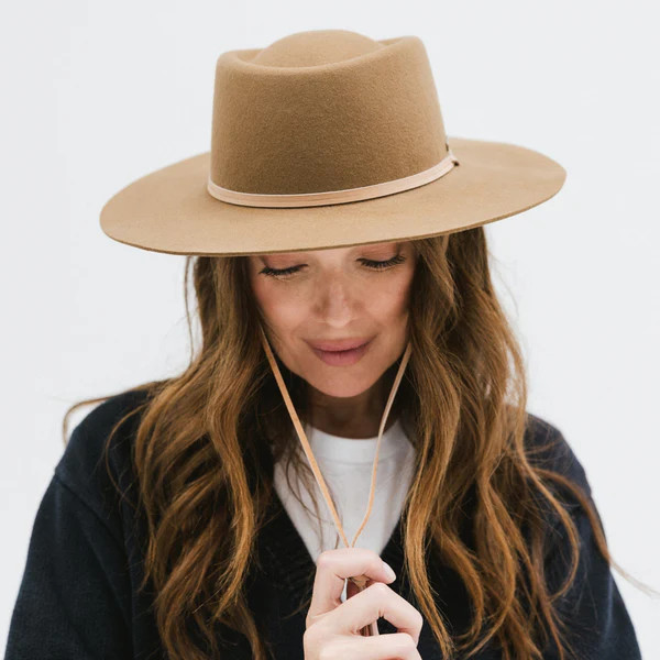 Wren Telescope Crown | Gigi Pip