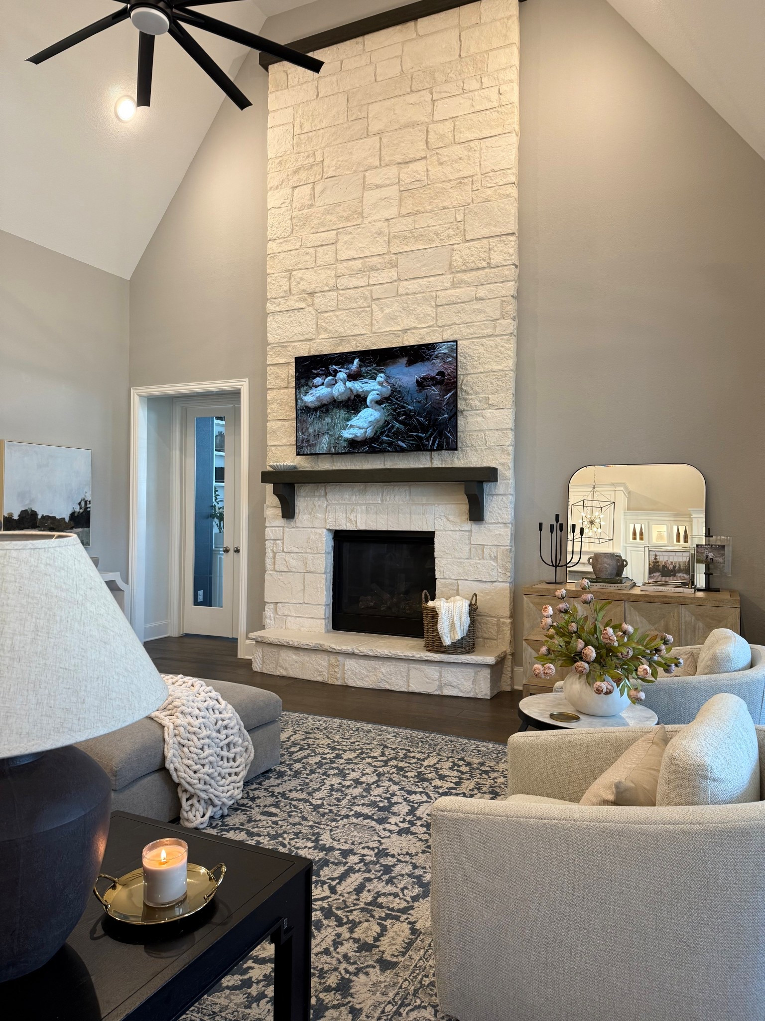 Living room views!! Spring cleaning and decluttering for March first

#LTKSeasonal #LTKSpringSale #LTKHome