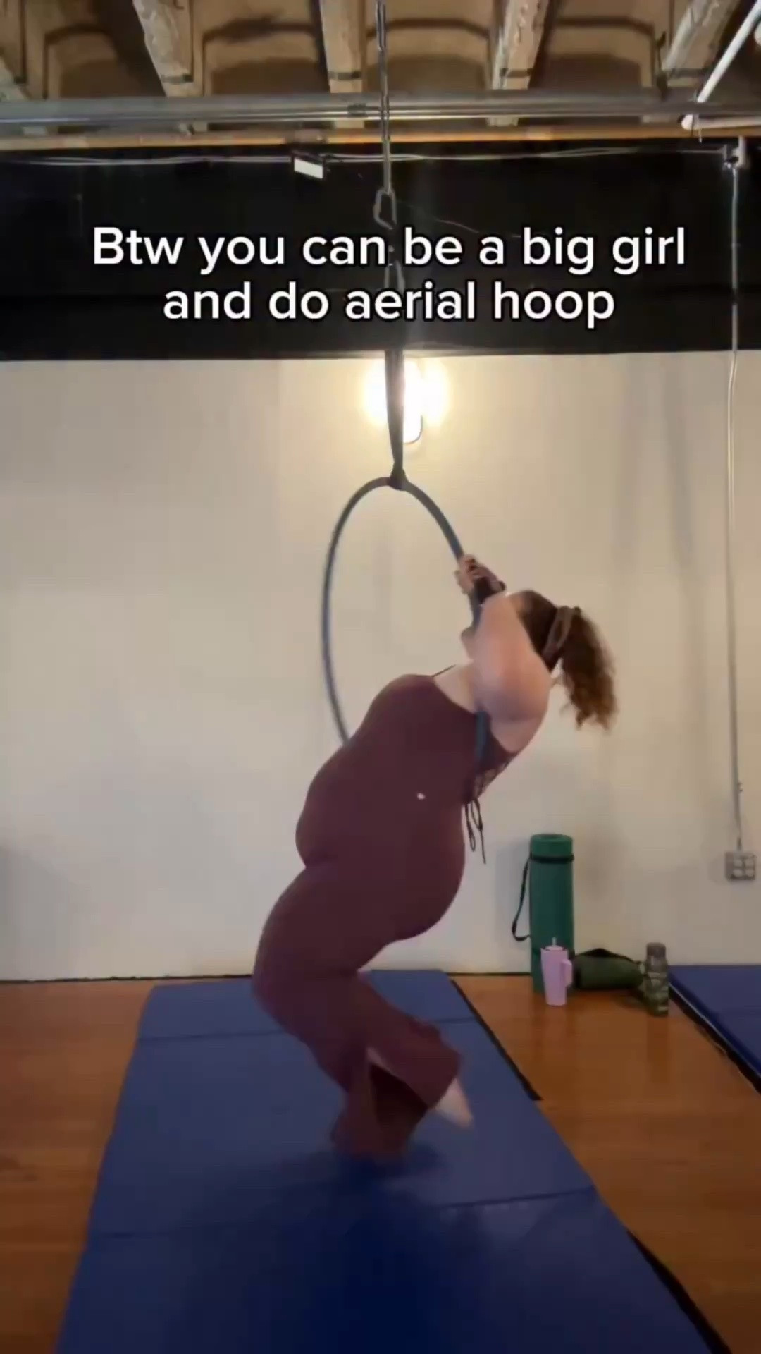 There’s no weight limit to hoop (at a reputable studio) because aerial rigs are designed to hold thousands of pounds (a 100 pound aerialist can generate nearly 1,000 pounds of force if they do tricks and drops) so really this is the perfect hobby for big girls who want to fly you can follow me for plus size aerial content and this is my best selling jumpsuit and if you comment KIMMY I’ll send it to you!