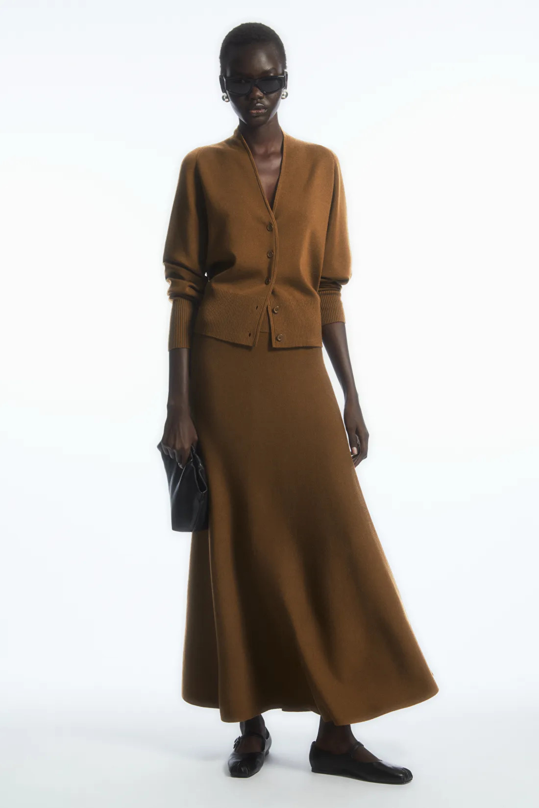 KNITTED MIDI SKIRT - Brown - COS | COS (EU)