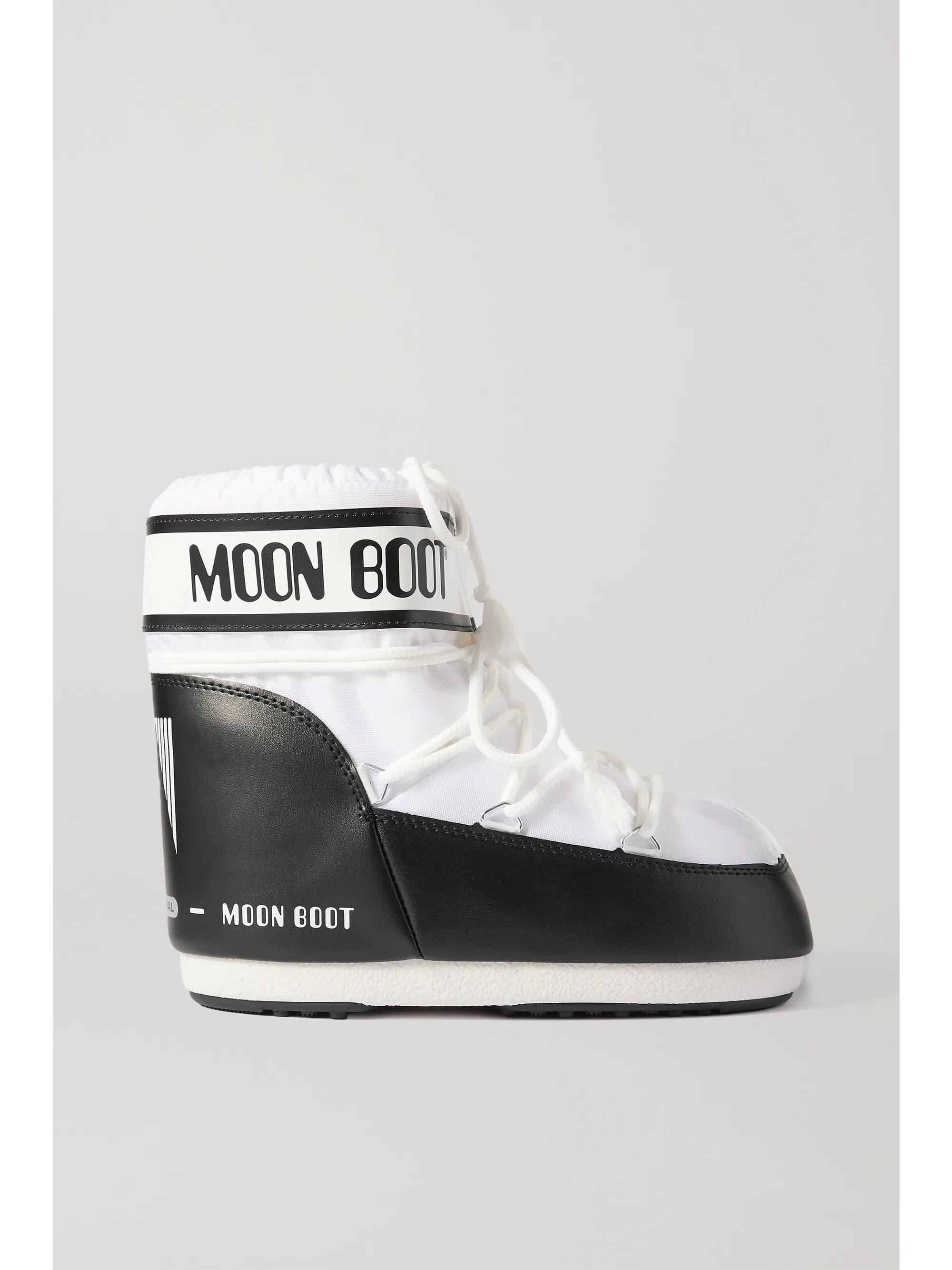 White Classic Low 2 shell and faux leather snow boots | Moon Boot | NET-A-PORTER | NET-A-PORTER (US)