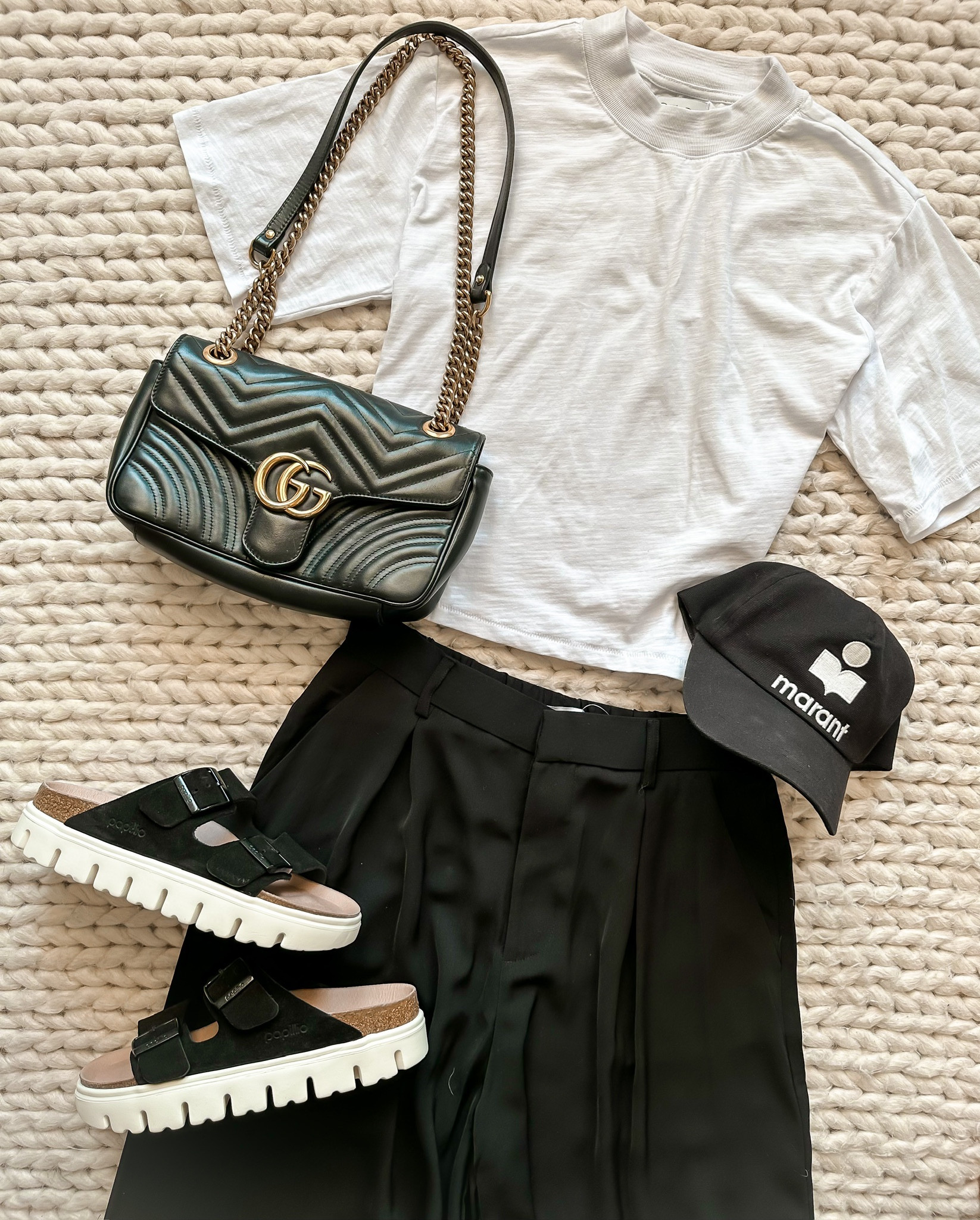Birkenstock sandals 
Gucci bag
Black pants 
Cropped tee

#ltkfind
#ltku
#ltkunder50
#ltkunder100
#ltkshoecrush
#ltkitbag 

#LTKSeasonal #LTKstyletip #LTKsalealert