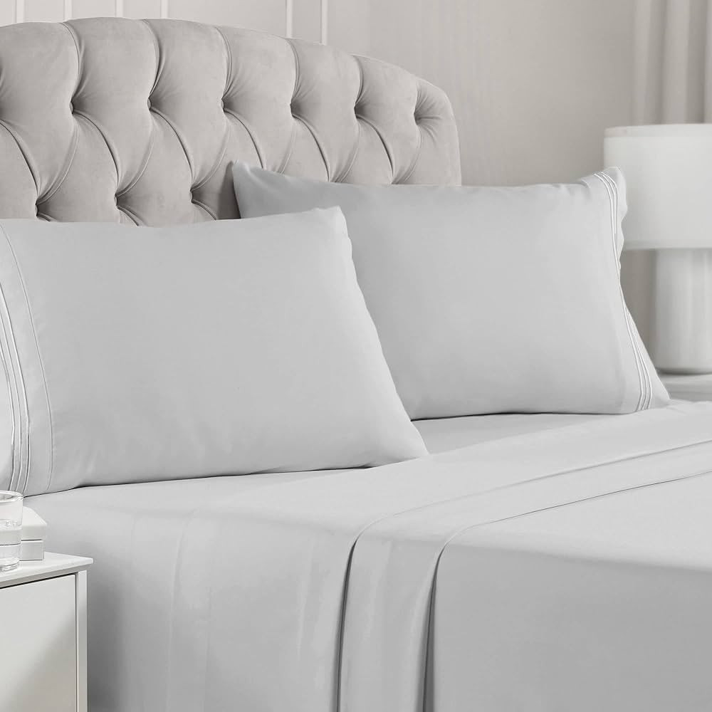 Mellanni Queen Sheets Set - 4 PC Iconic Collection Bedding Sheets & Pillowcases - Hotel Luxury, E... | Amazon (US)