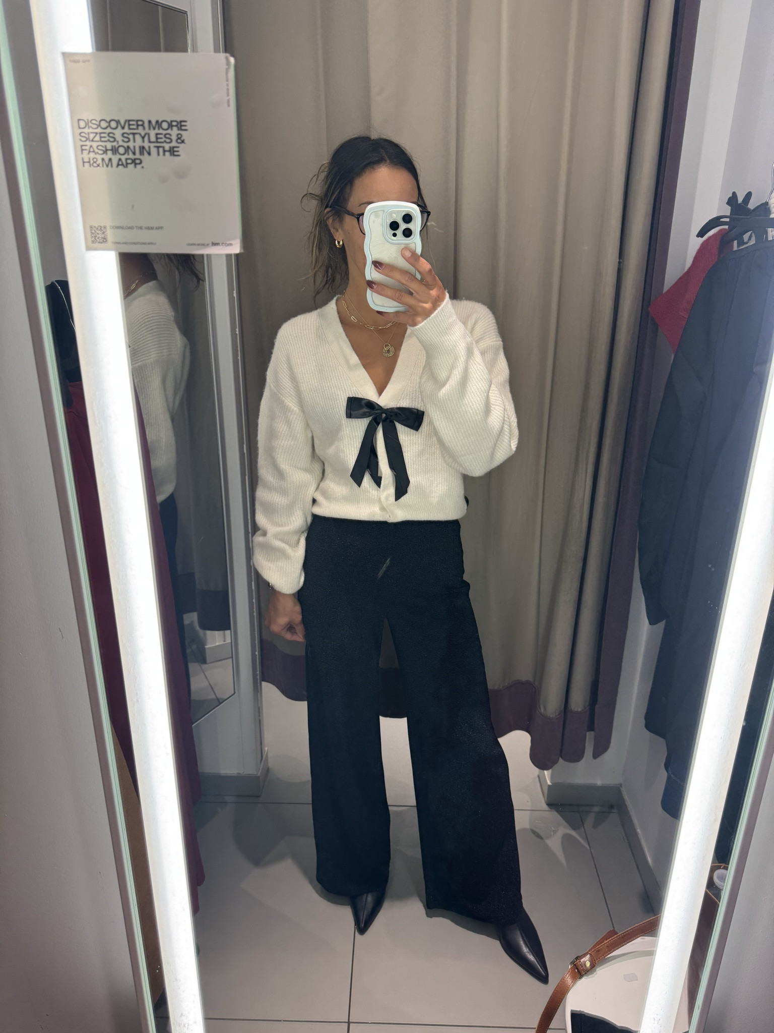 Holiday outfit idea 🎄✨

Beige sweater with a statement black bow paired with black sparkly wide-leg pants and heels — the perfect mix of cozy and glam. 

Neutral, festive, and so chic for Christmas photos or holiday parties.

XS in both (TTS) boots (TTS)

#LTKHoliday #LTKStyle #HolidayOutfitIdeas #ChristmasOOTD #HolidayFashion #LTKFinds #LTKHolidayLooks #HolidayPartyOutfit #ChristmasOutfitInspo #NeutralHolidayStyle

#LTKFindsUnder50 #LTKHoliday #LTKParties