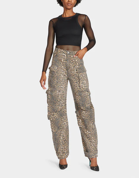 BARREL CARGO PANTS LEOPARD | Betsey Johnson