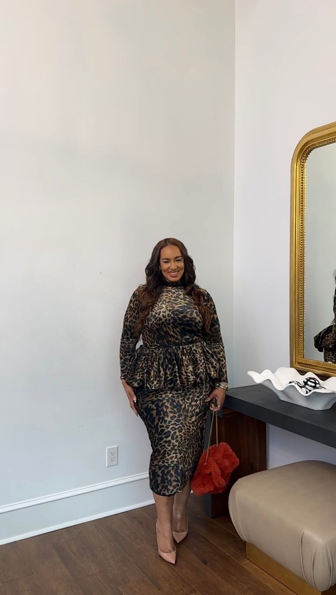 Eloquii does not miss! Loving this elegant leopard set that I paired with my loubs and ysl fur bag! So excited to wear this holiday season ❤️