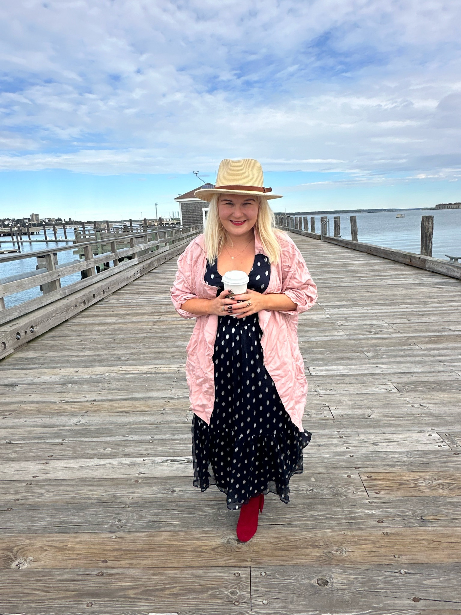 I love this @Lulus polka dot dress and it is the perfect transition from summer to fall.

#LTKootd #LTKPetite #LTKSeasonal