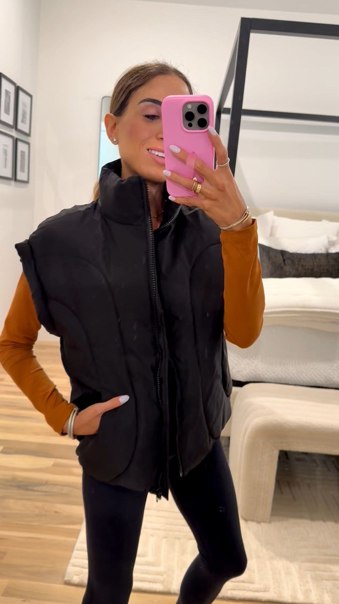 Cute Amazon puffer vest that looks expensive d

#LTKFindsUnder50 #LTKPetite #LTKFindsUnder100