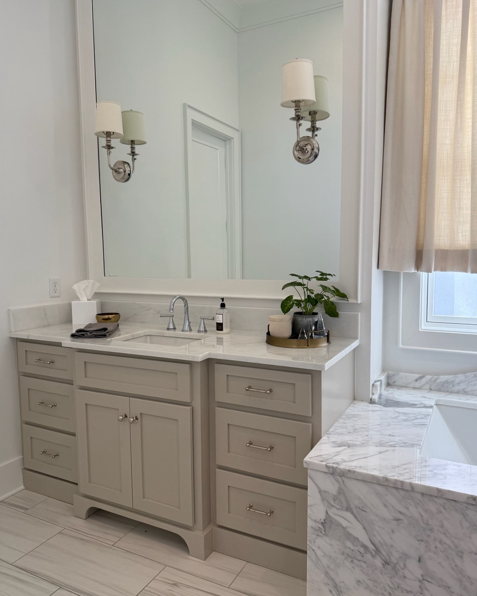 If later has officially arrived, we’ve got you. ❤️ 

✨ Comment JUMPSTART to get on our calendar and get your space off the “later” list.



#LTKHome