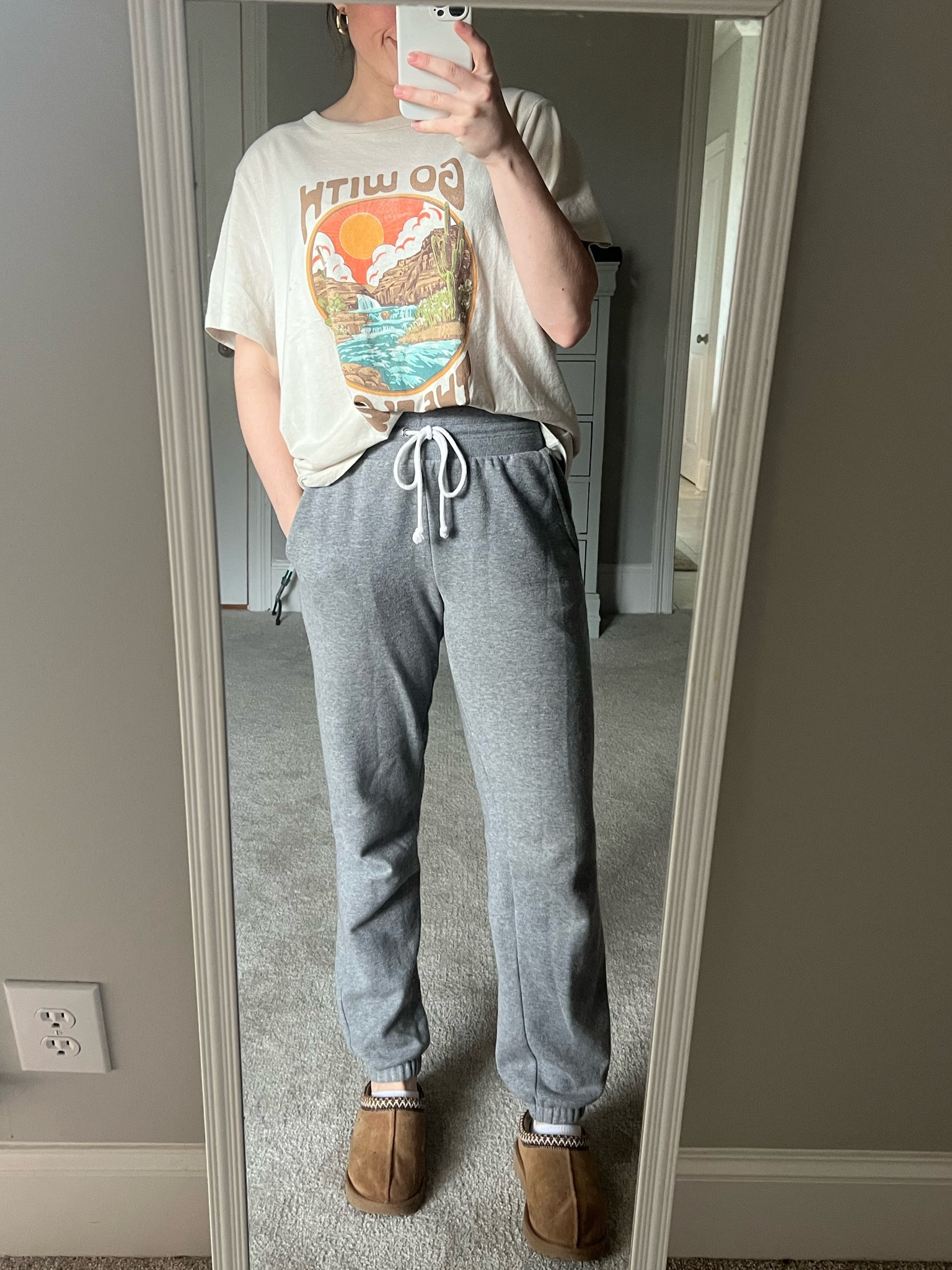 is it just me or does old navy have the best graphic tees? wearing an XL for an oversized look. joggers are target a couple years ago but I can’t find them:/

#LTKHoliday #LTKSeasonal #LTKstyletip