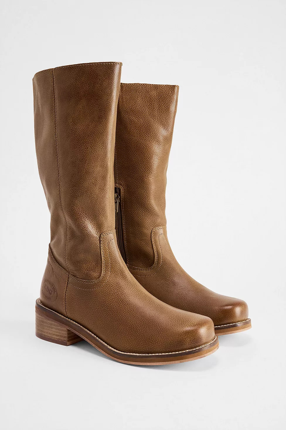 BDG Tan Pull-On Leather Boots | Urban Outfitters UK