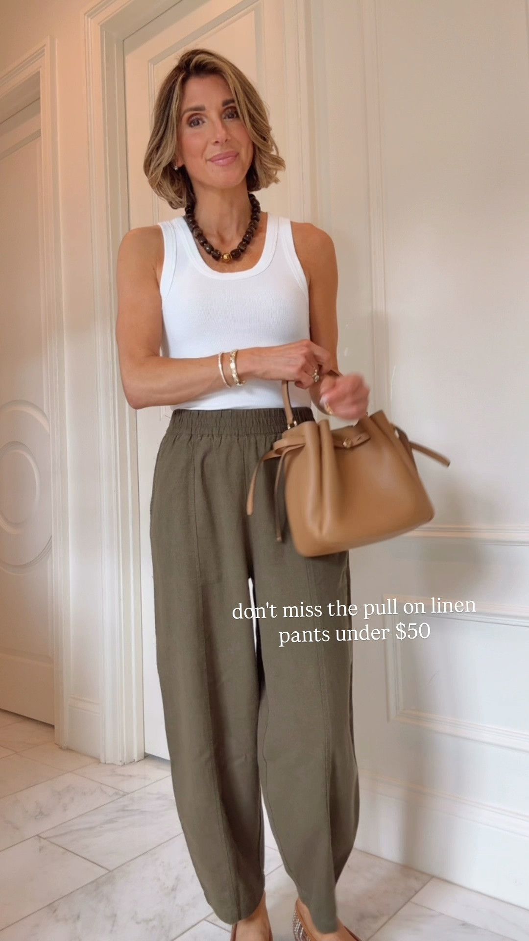 I'm wearing size xs fit tts

New Zara for summer
