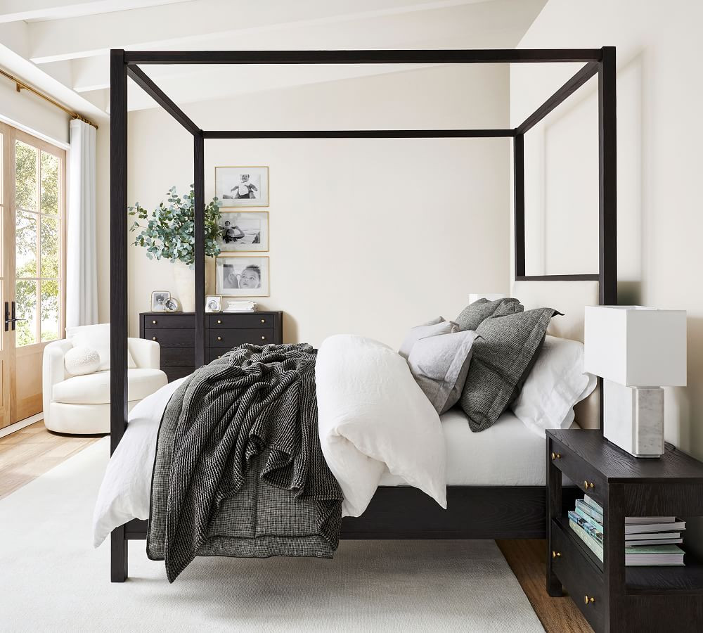 @ | Pottery Barn (US)