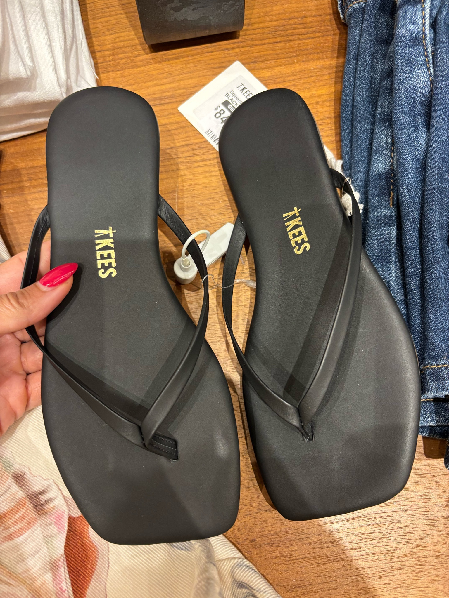 Tke flip flops 

#LTKSwim #LTKTravel #LTKSeasonal