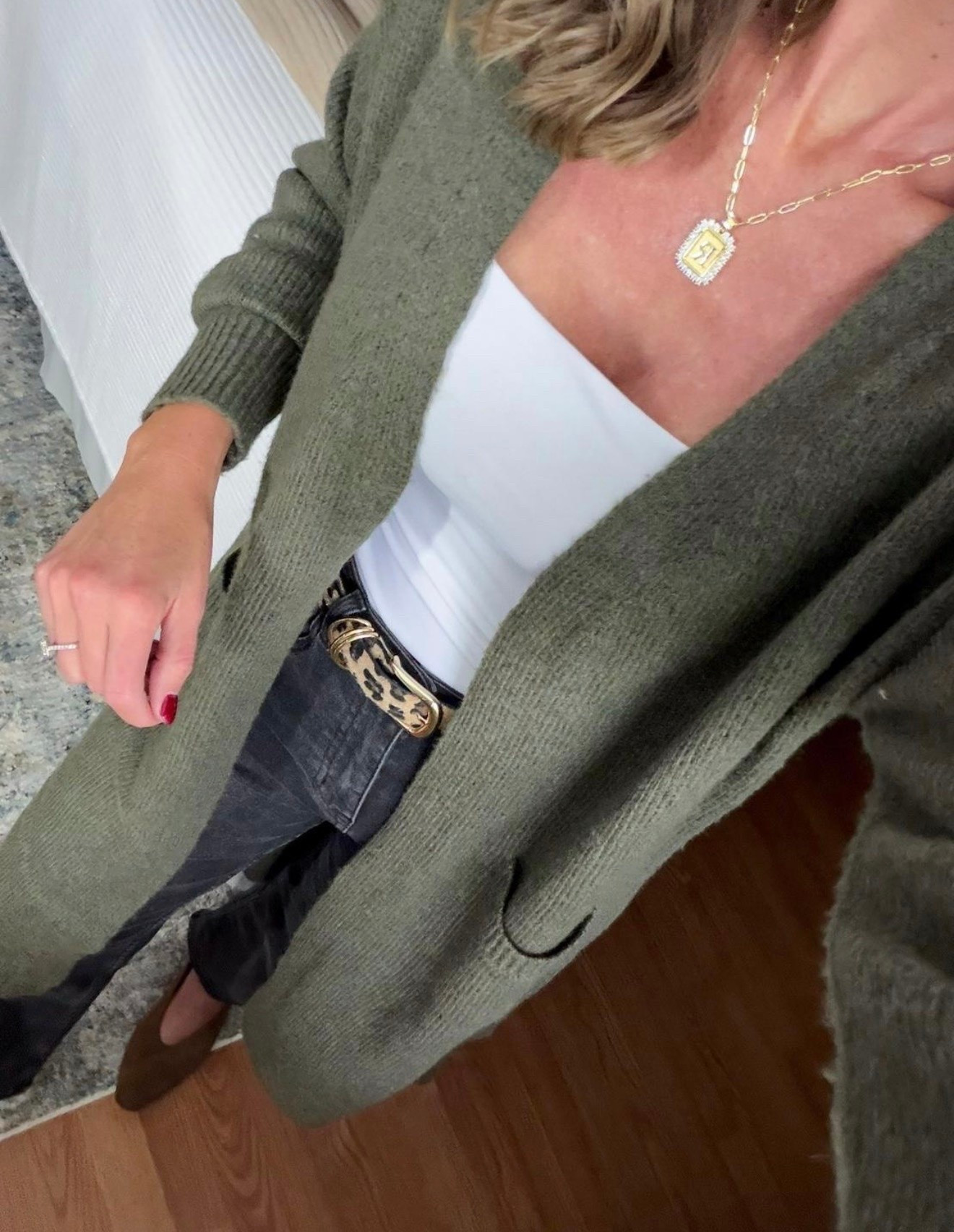 Casual Fall outfit idea. 🍁 
Cardigan/ small 
Tank/ medium
Jeans/ 6

#LTKSeasonal #LTKOver40 #LTKootd