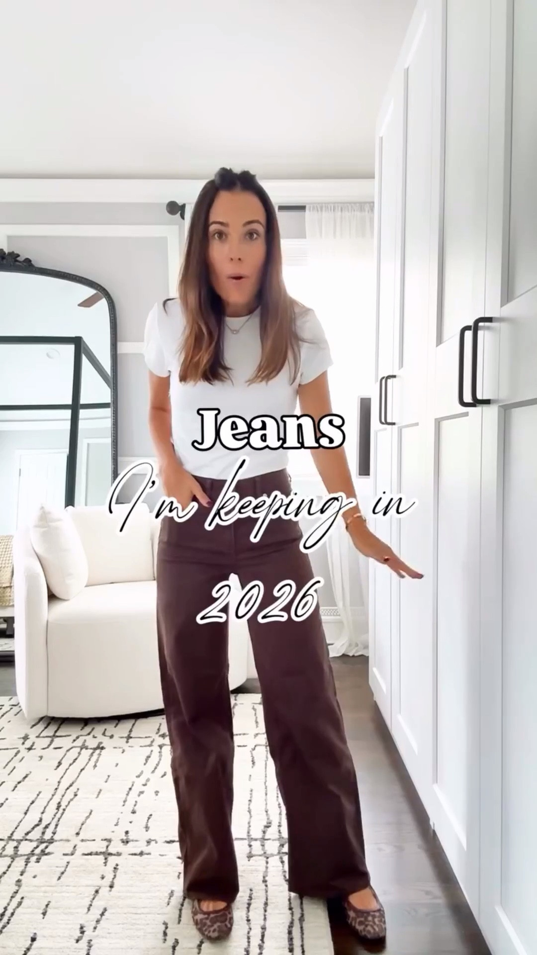 Jeans I’m keeping in 2026 👖✨
These are the pairs I reach for over and over — flattering, comfortable, and actually wearable in real life.
No trends that expire… just good denim 🙌🏻

#LTKFindsUnder100 #LTKSeasonal #LTKOver40