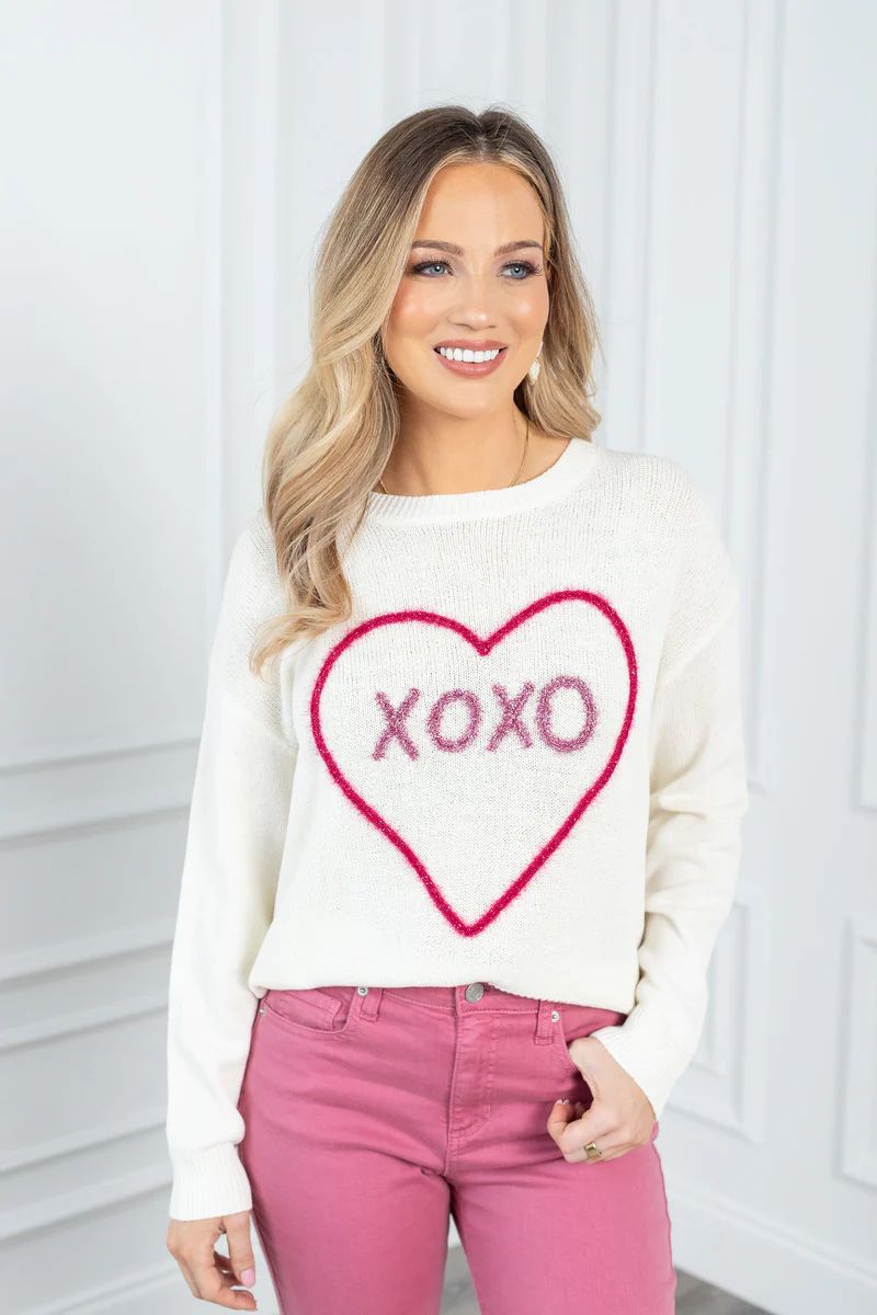 "XOXO" Sweater | Avara