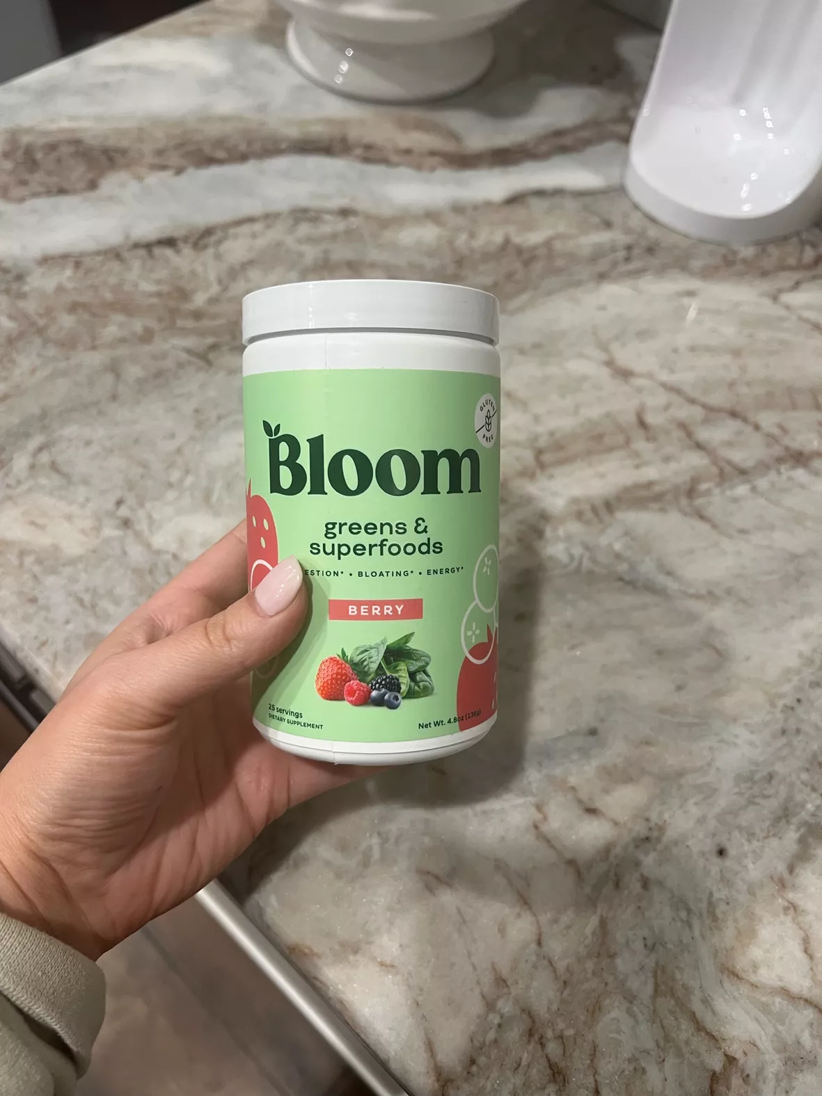 Bloom Nutrition Takes Its Viral Greens On-The-Go With New Travel