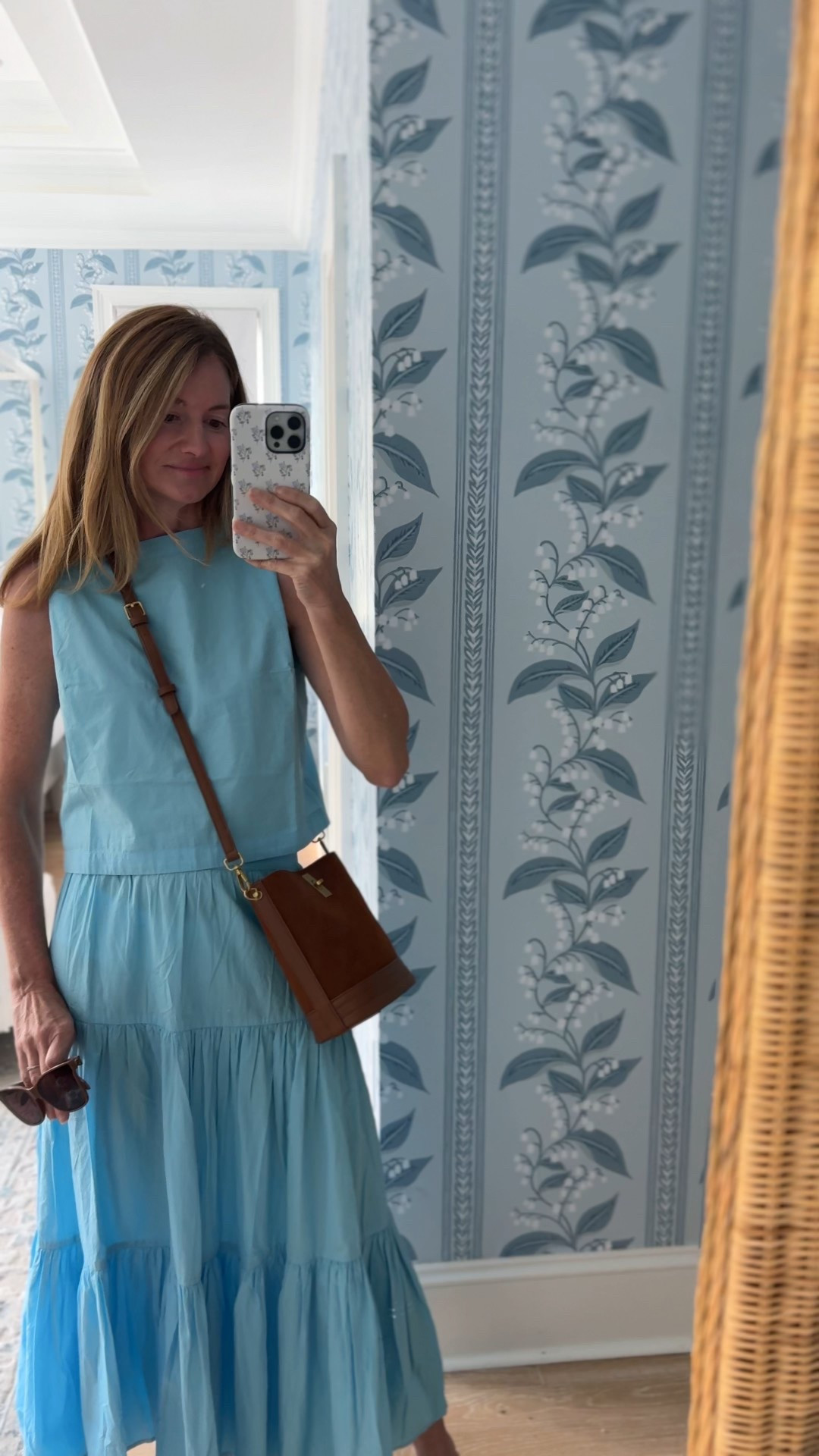 Classic summer to fall tank & short set

Will be great in cooler weather with a denim jacket or blazer!