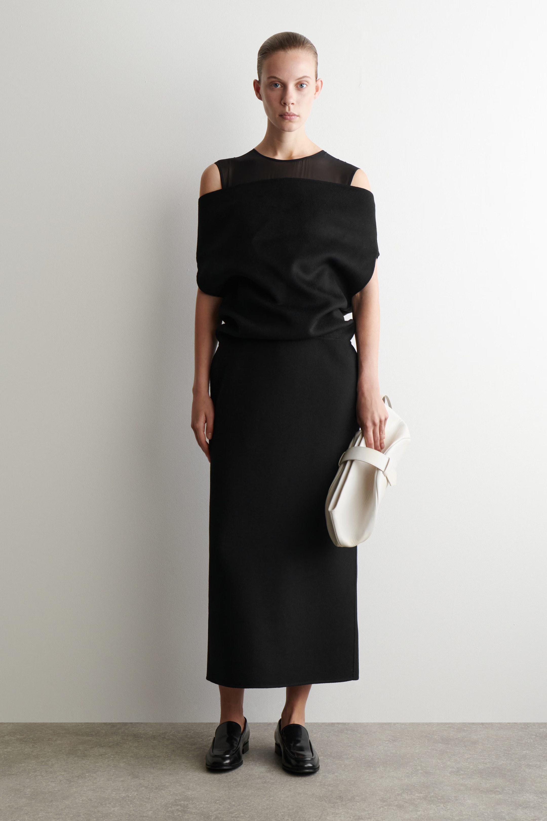 BELTED CLUTCH BAG - LEATHER - CHALK | COS GB | COS UK