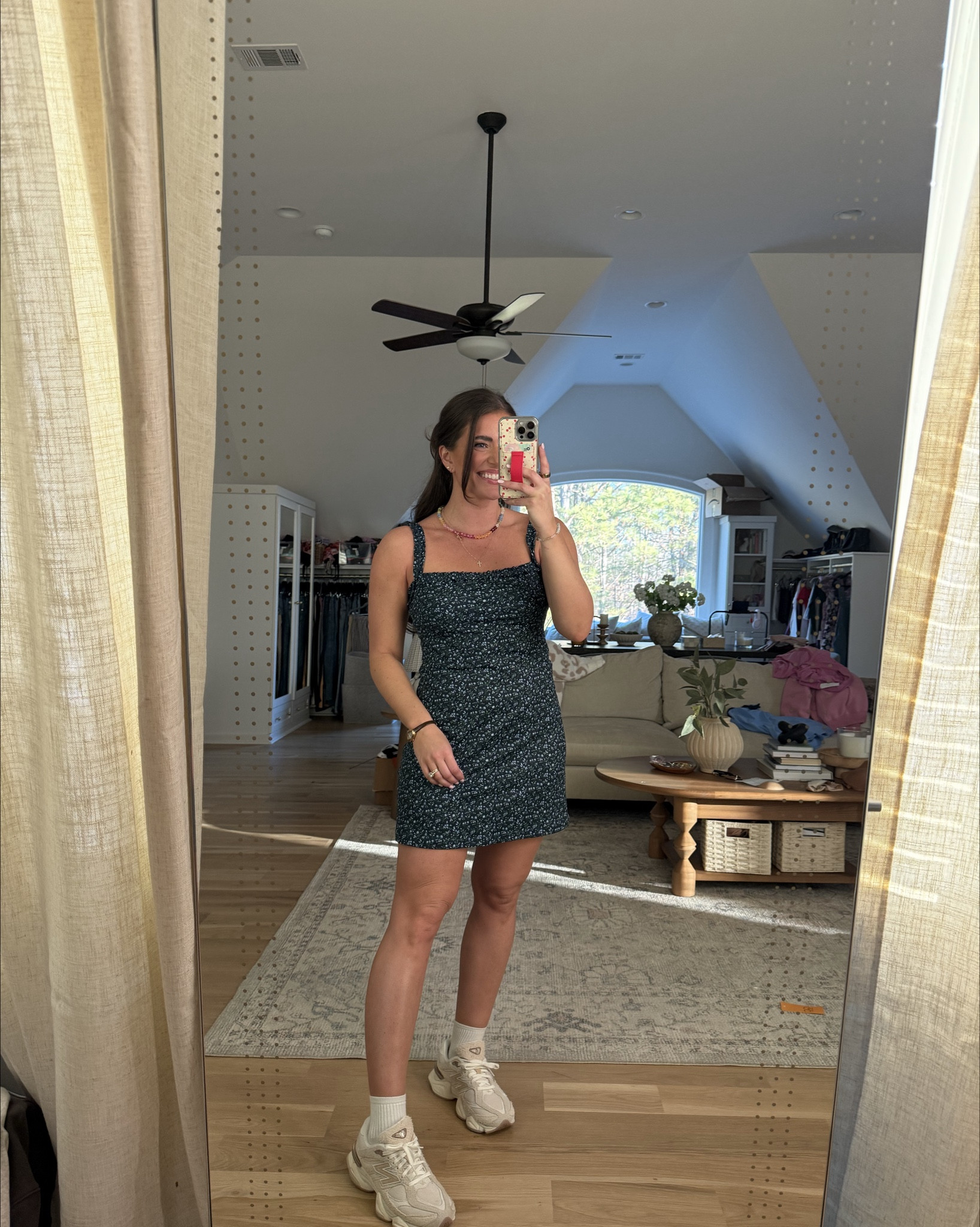 #Abercrombie Partner @abercrombie Abercrombie haul! 😍💗☀️🌸🍓 25-40% off all jeans + 20% off almost everything else ⭐️ AND my code AFMORGAN stacks for extra 15% off ⭐️ I’m a true size 8/M & 5’5. My waist 29”, hips 40”, & bust 36.5” Sizing info: all TTS - M 