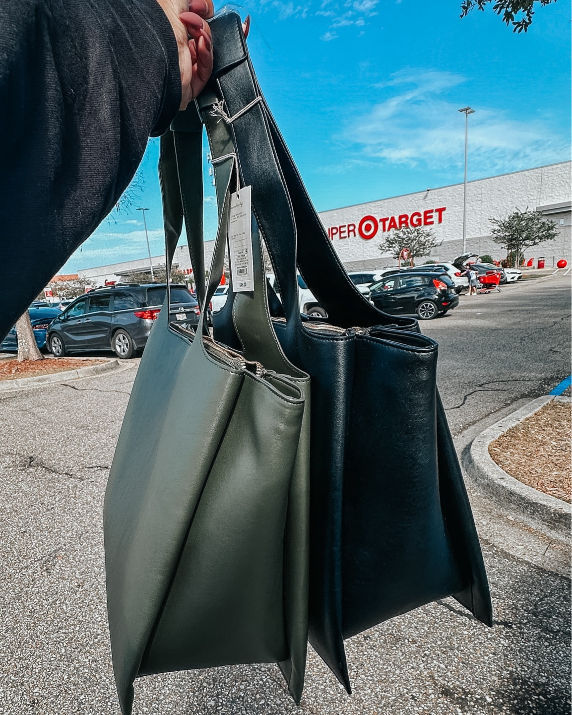 Must have work bag! A fraction of the price of high end brands but the same quality! 

#LTKsalealert #LTKfindsunder50 #LTKitbag