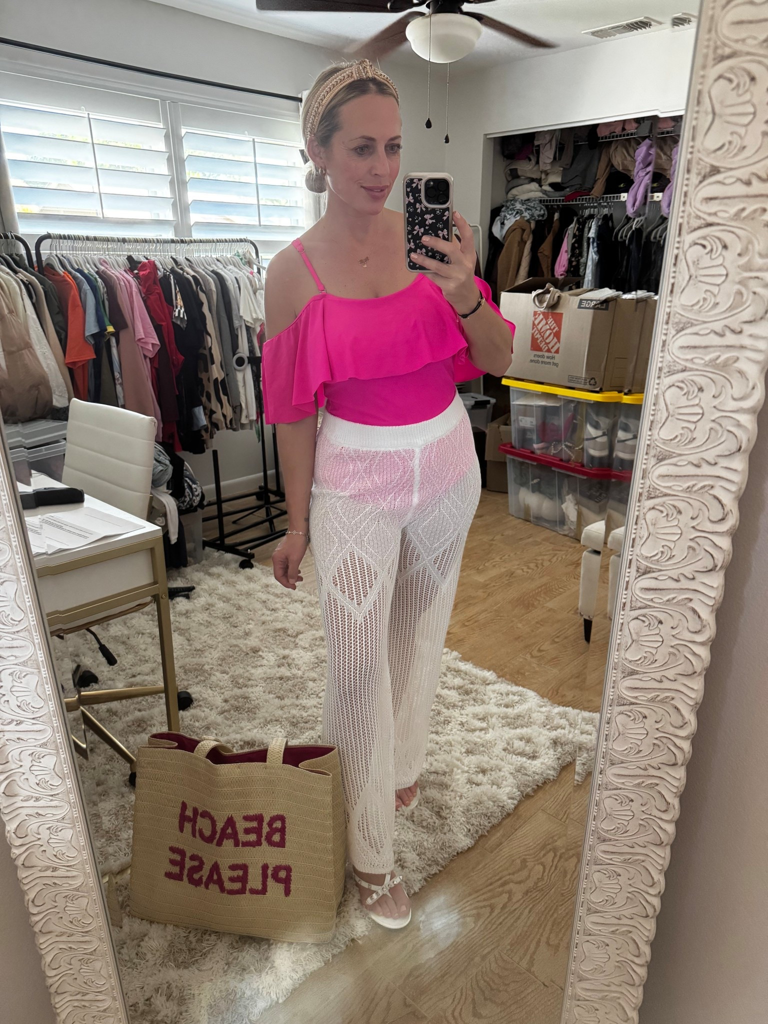 Beach outfit 



#LTKMidsize #LTKFindsUnder50 #LTKdayinmylife