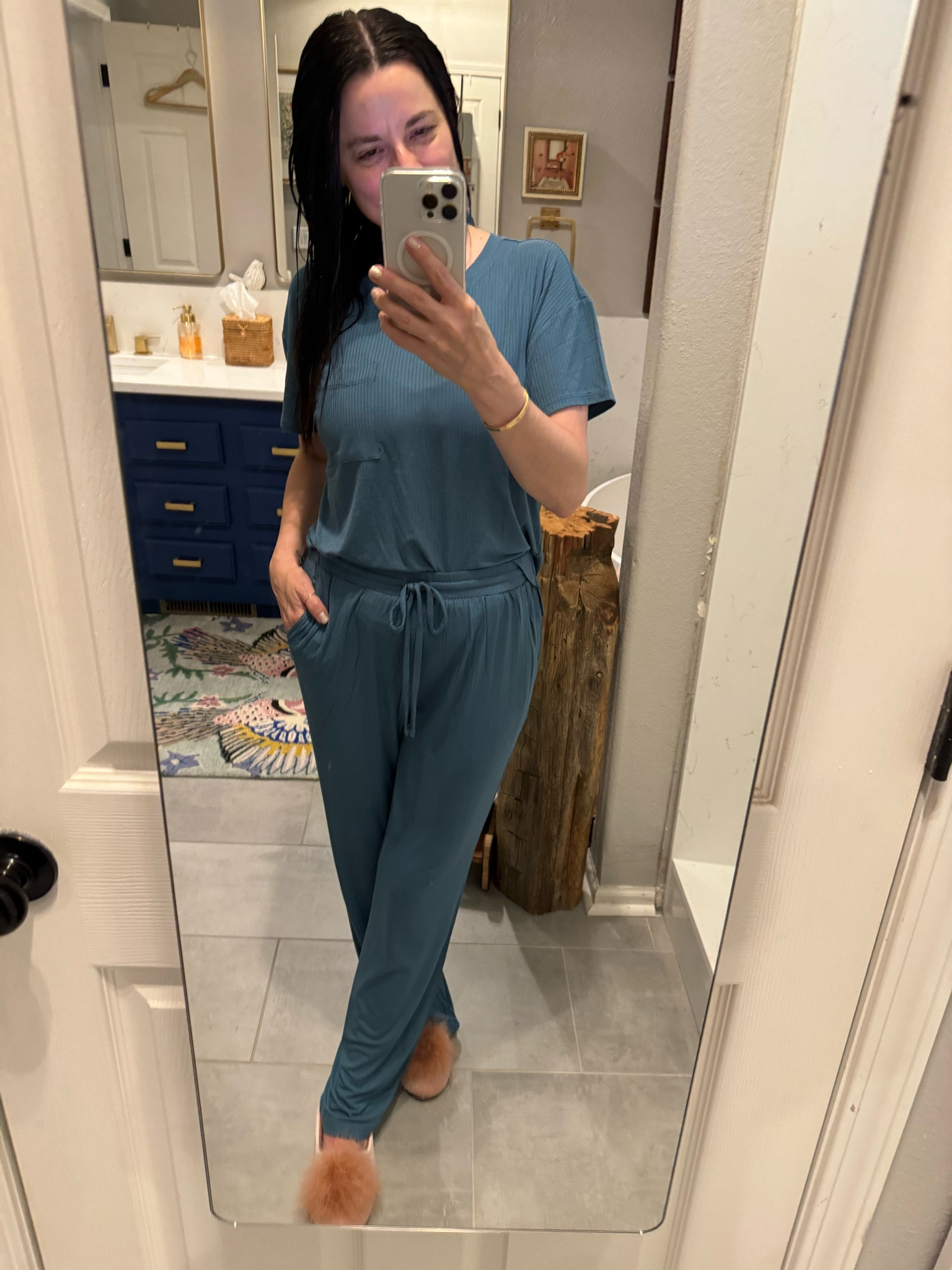 DEAL ALERT 🚨 These lounge sets are incredibly comfortable - they are also at a great sale price!  I bought them in this teal and light pink!  I’m wearing a small and love how they fit!

#LTKStyleTip #LTKSaleAlert #LTKFindsUnder50