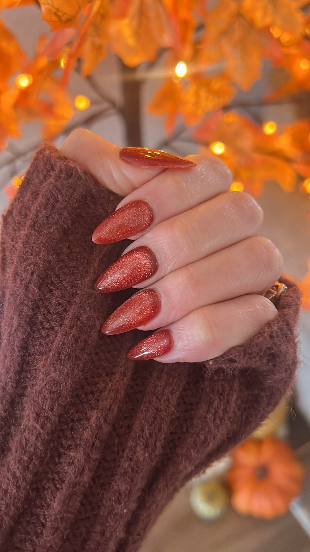 Can’t even remember the last time I’ve had a solid set with no design! I’m here for it!! 😍👏❤️

#nailday #almondnails #nailtransformation #pressons #fallnails #rednail #nailinspo

#LTKFindsUnder50 #LTKHoliday #LTKBeauty
