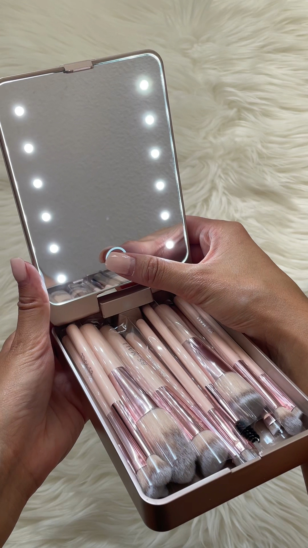 Unboxing Amazon Travel Makeup Brush Set💗




makeup brush set, travel essentials, beauty faves, amazon finds, makeup brushes, beauty finds, travel must haves, gift ideas, gifts for her 