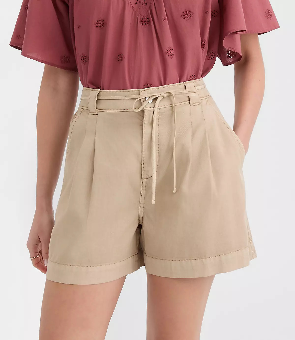 Tie Waist Pleated Shorts | LOFT